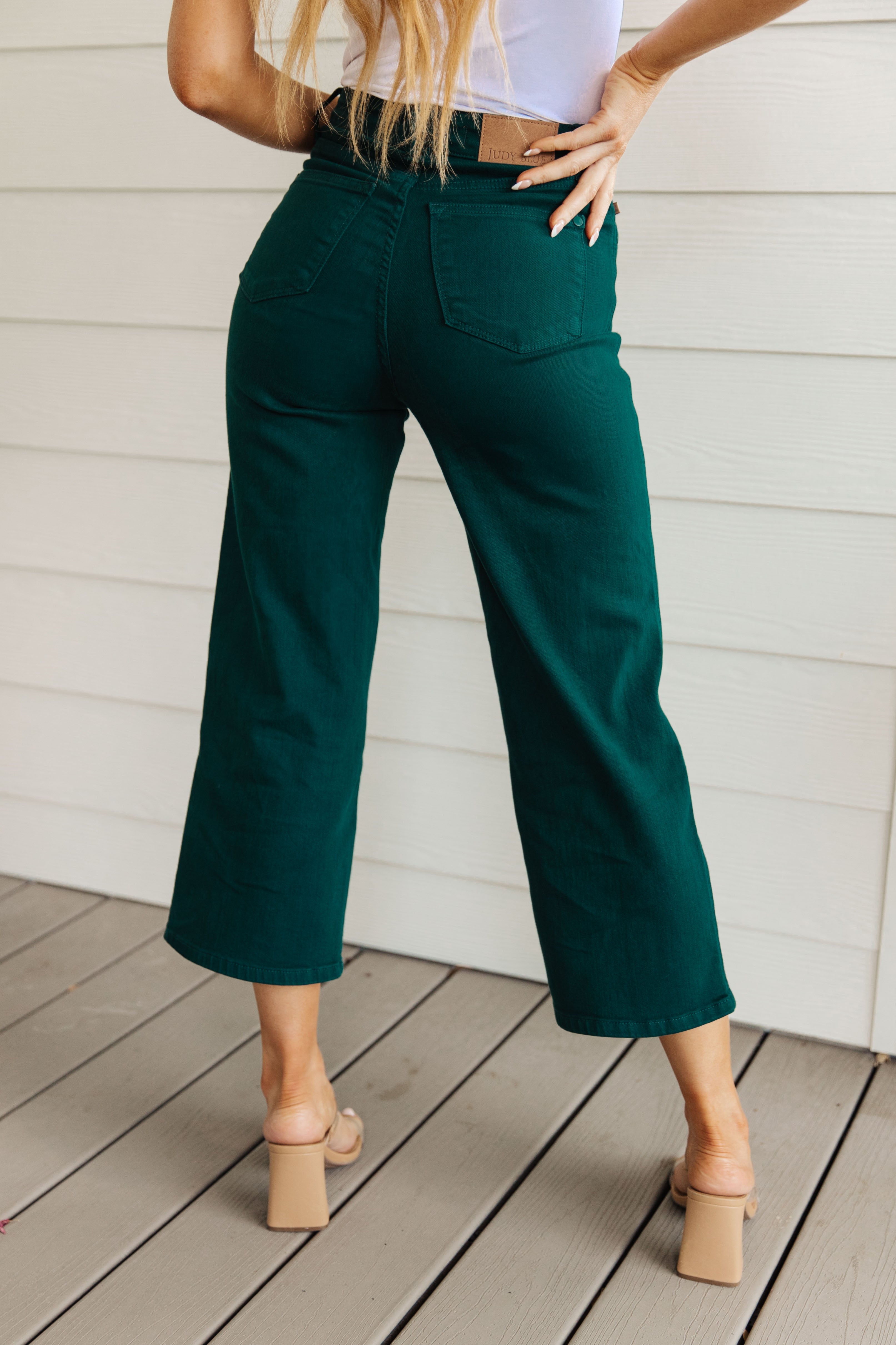 High Rise Tummy Control Wide Leg Crop Judy Blue Jeans in Teal