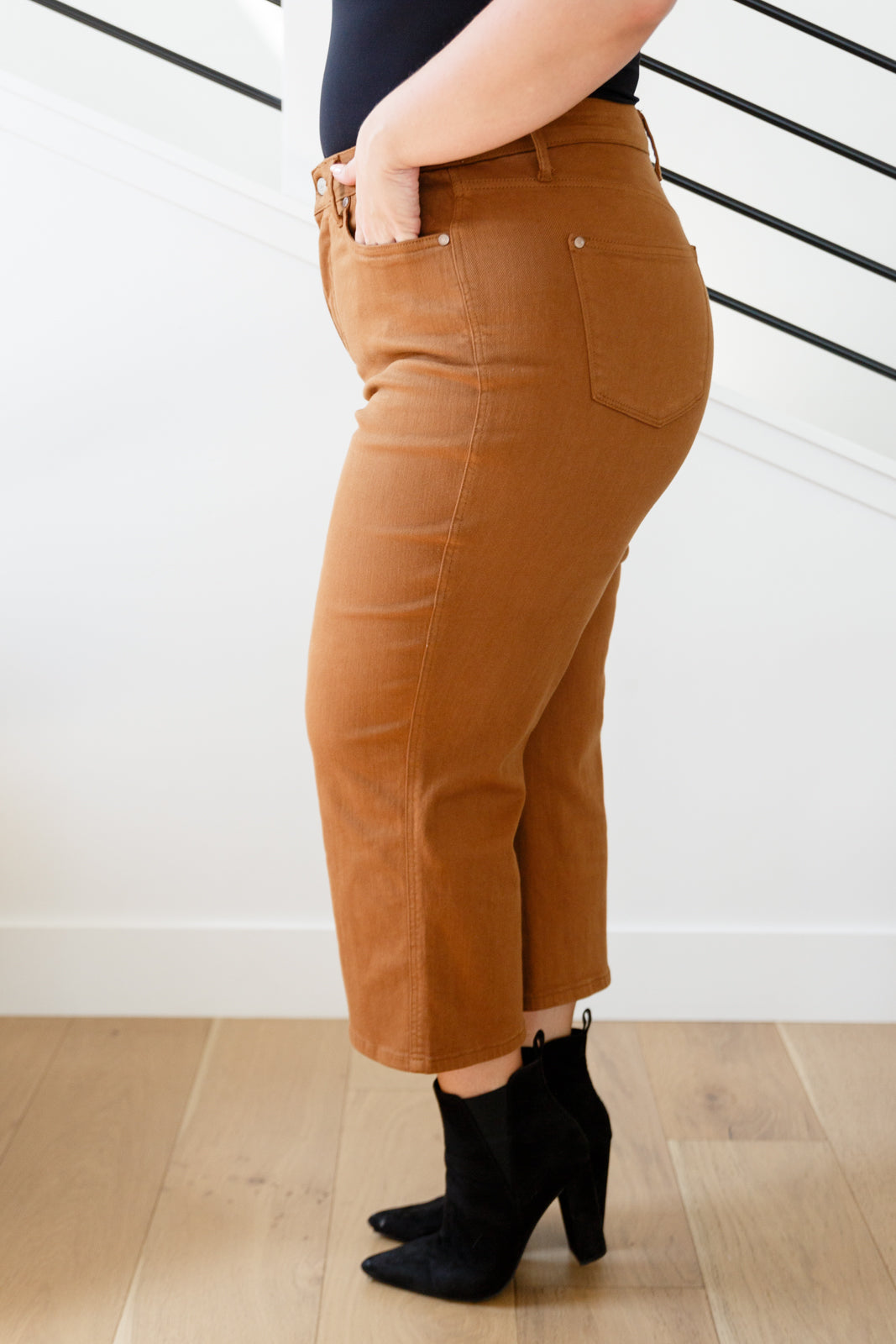 High Rise Tummy Control Wide Leg Crop Judy Blue Jeans in Camel