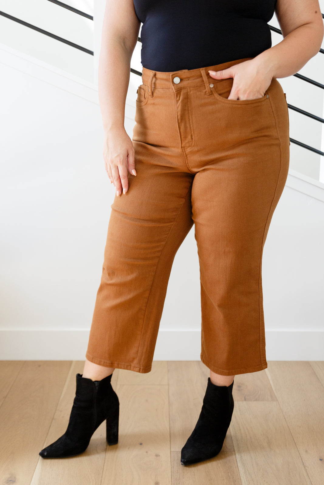 High Rise Tummy Control Wide Leg Crop Judy Blue Jeans in Camel