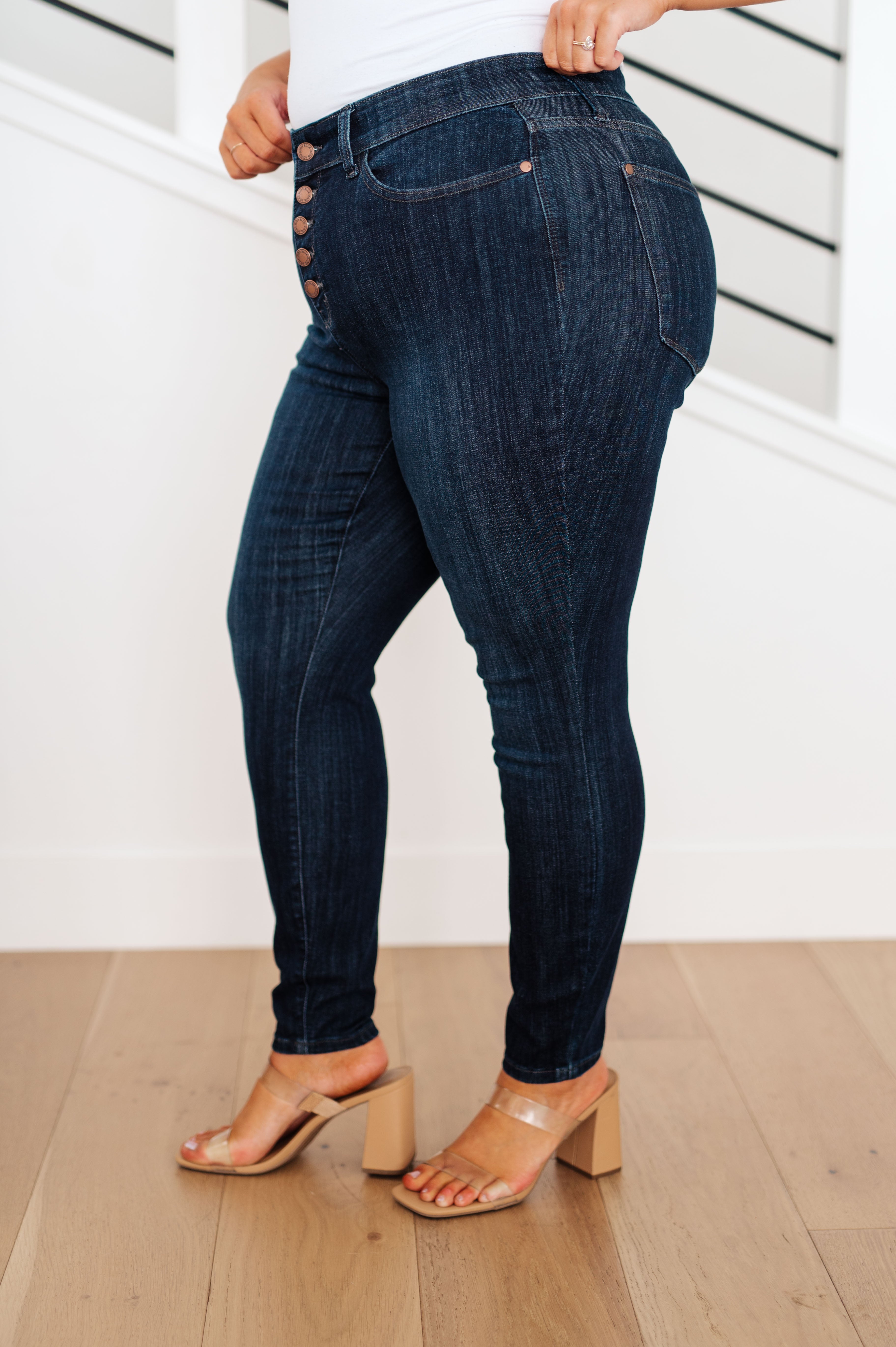 High Waist Hand Sanded Resin Skinny Judy Blue Jeans