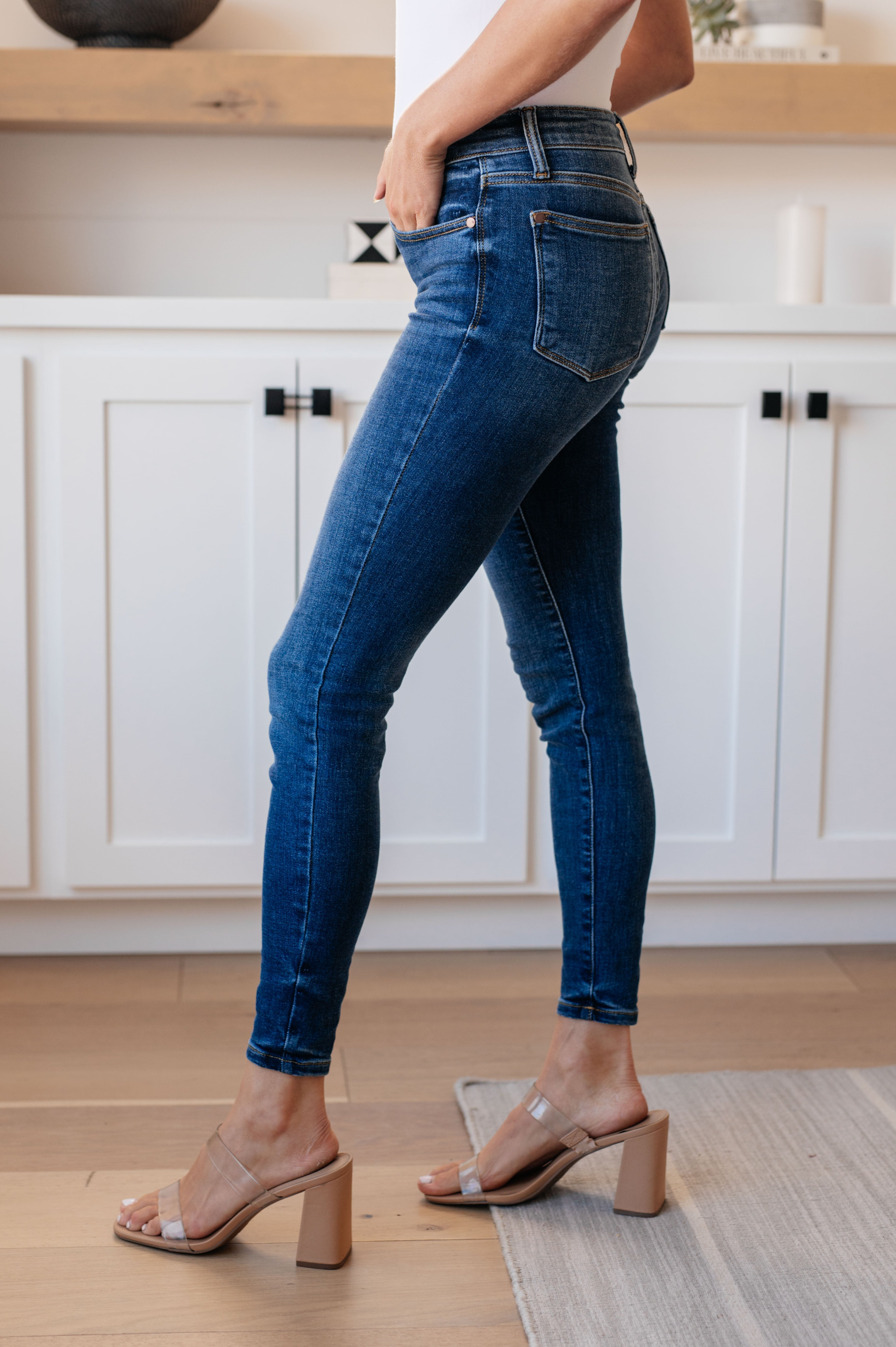 Mid-Rise No Holes Skinny Judy Blue Jeans