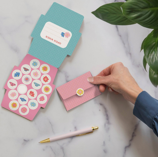 Plaid Blossoms Mini Memos with Stickers