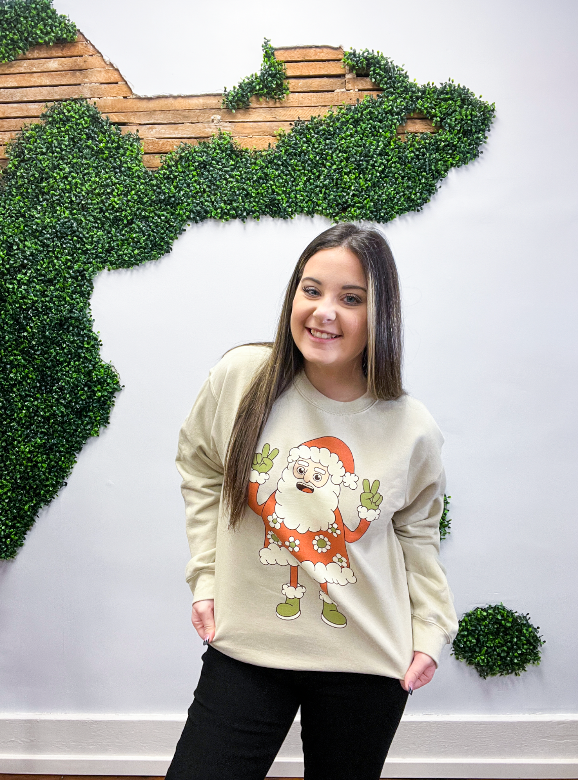 Groovy Santa Graphic Pullover