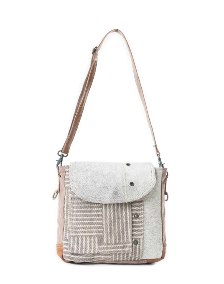 Myra | Edge Flap Shoulder Bag *FINAL SALE*