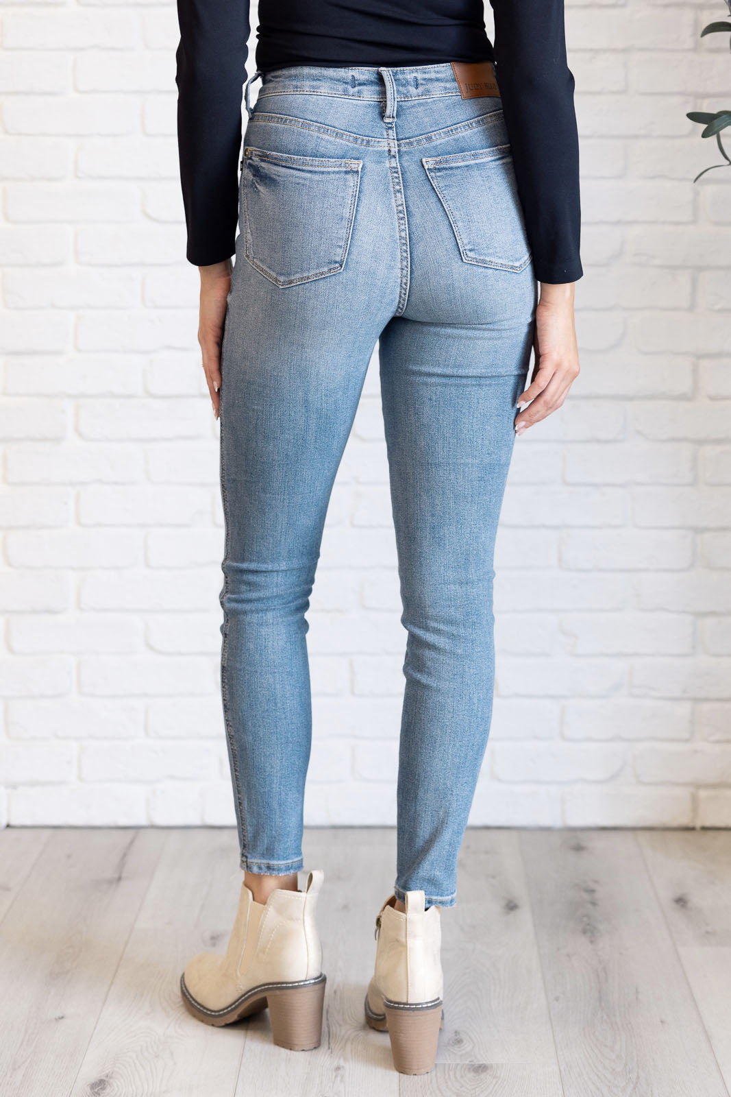 High Rise Tummy Control Contrast Wash Skinny Judy Blue Jeans