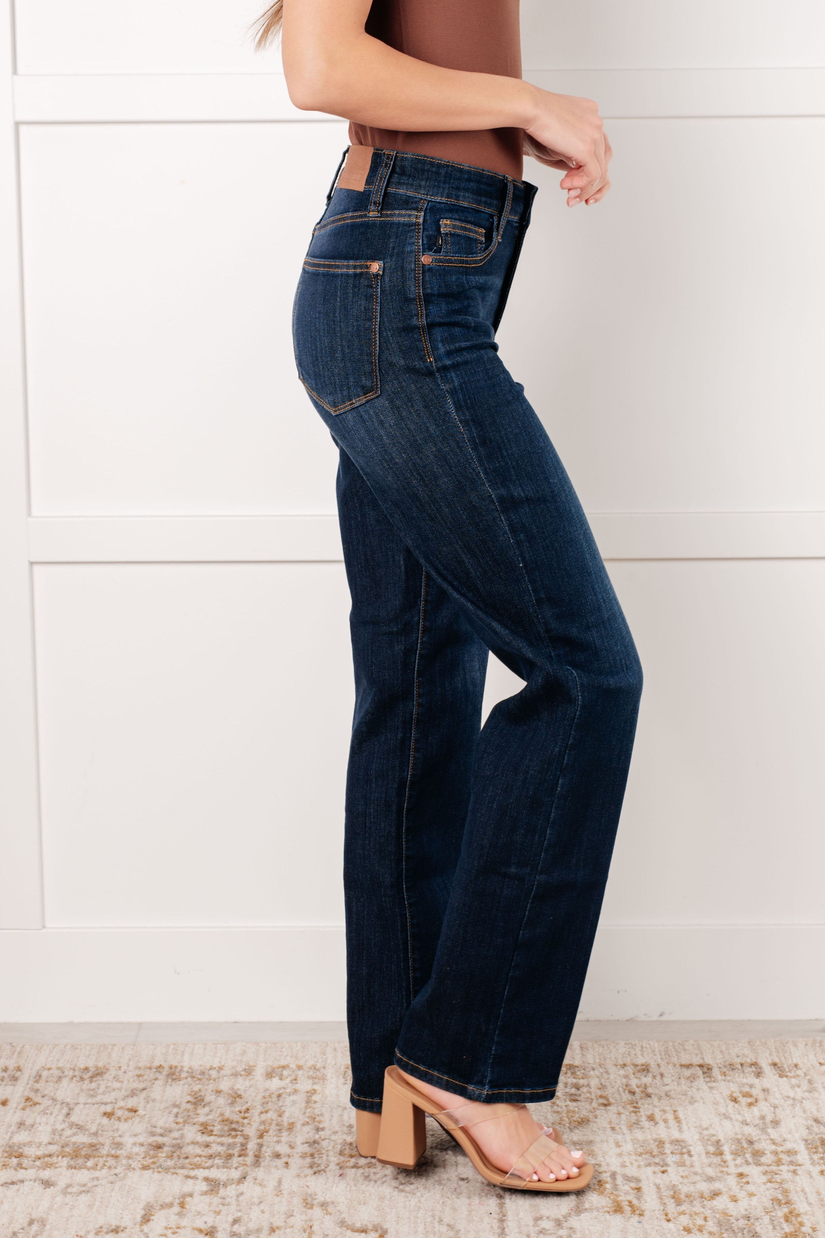 High Rise Classic Straight Judy Blue Jeans