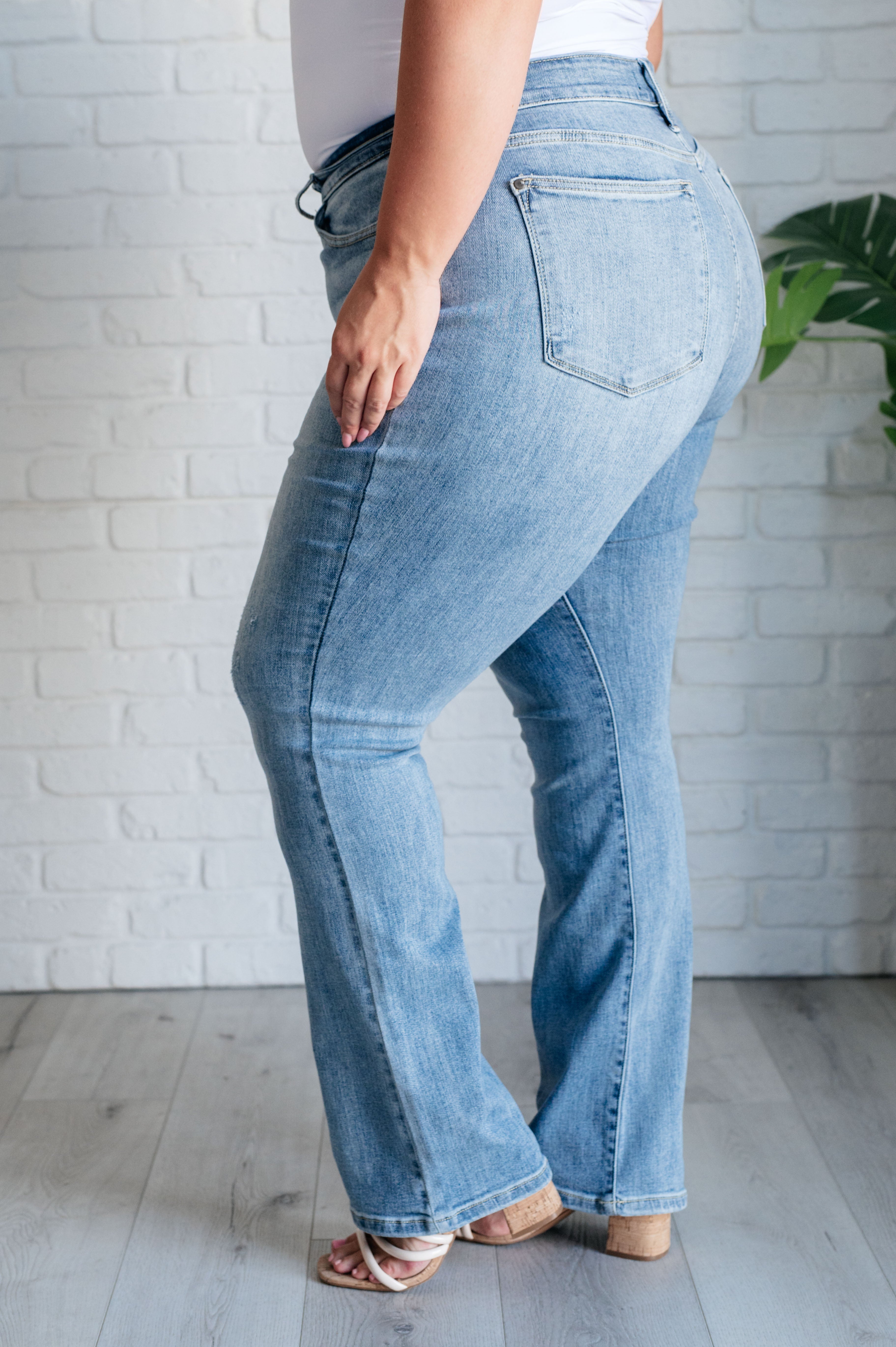 Mid Rise Light Wash No Hole Bootcut Judy Blue Jeans