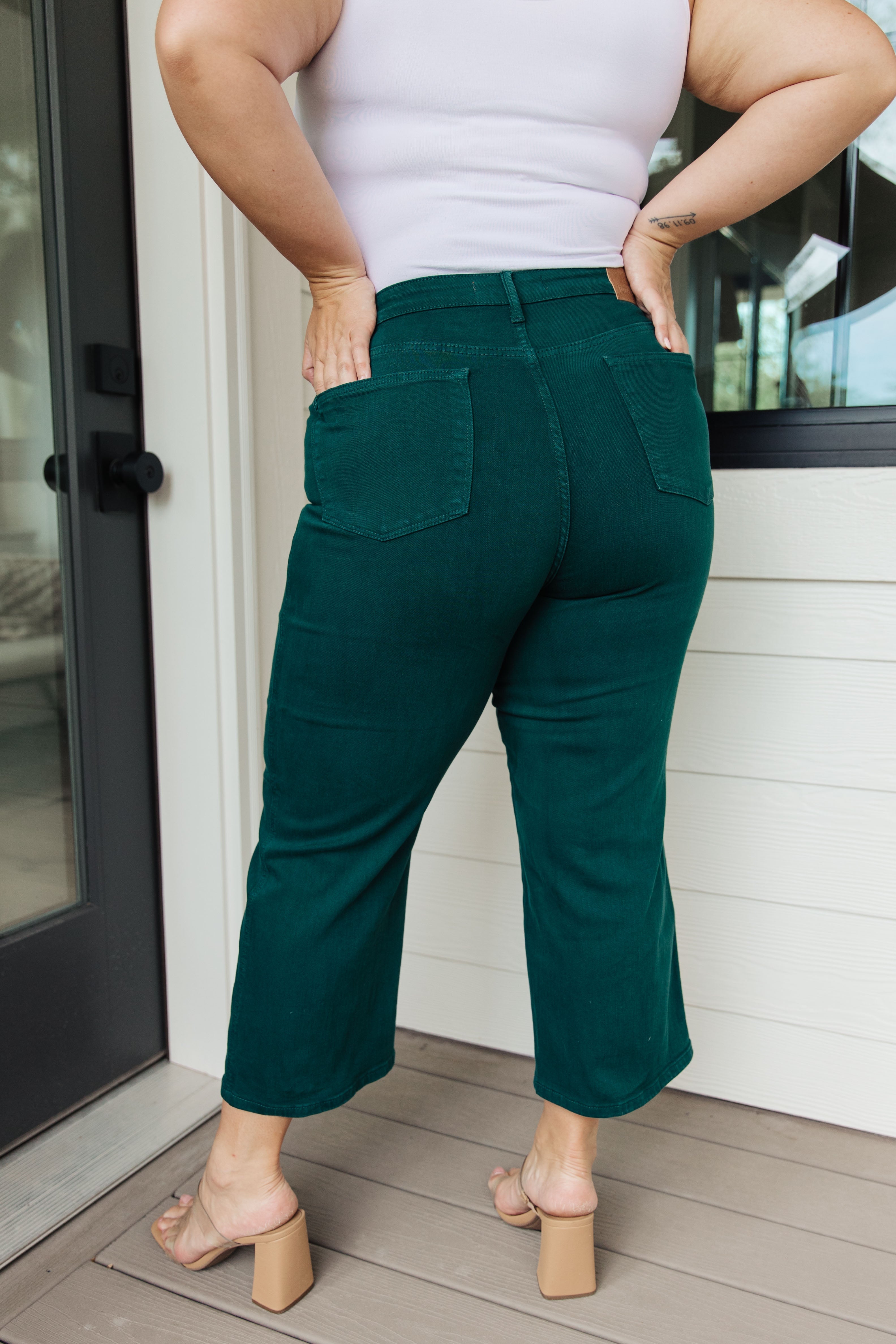 High Rise Tummy Control Wide Leg Crop Judy Blue Jeans in Teal