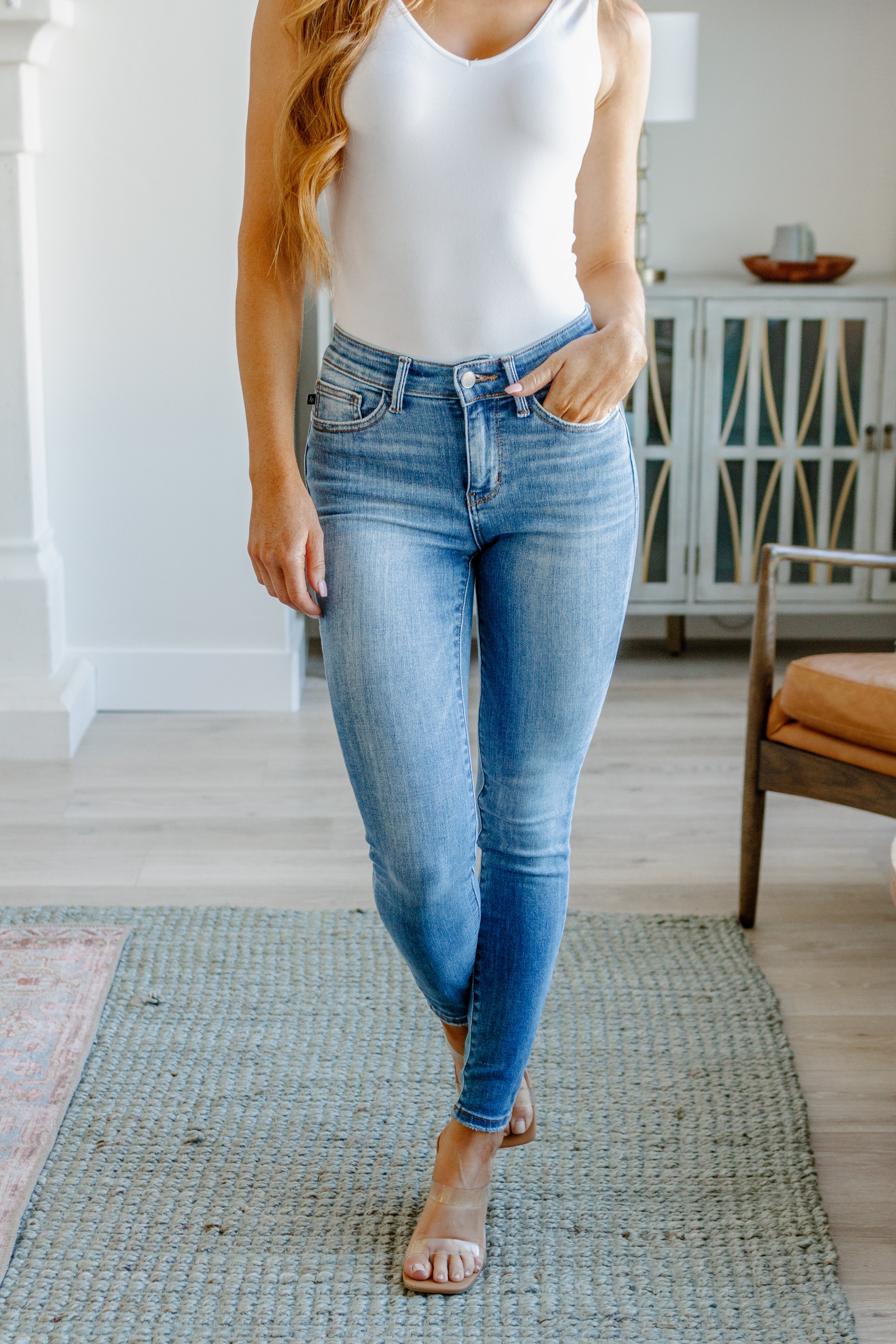 Mid Rise Vintage Skinny Judy Blue Jeans