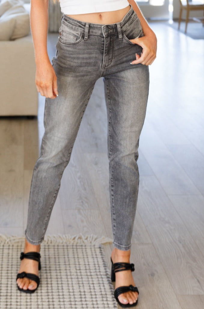 High Rise Stone Wash Slim Judy Blue Jeans in Gray