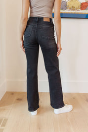 High Rise Classic Straight Judy Blue Jeans in Washed Black