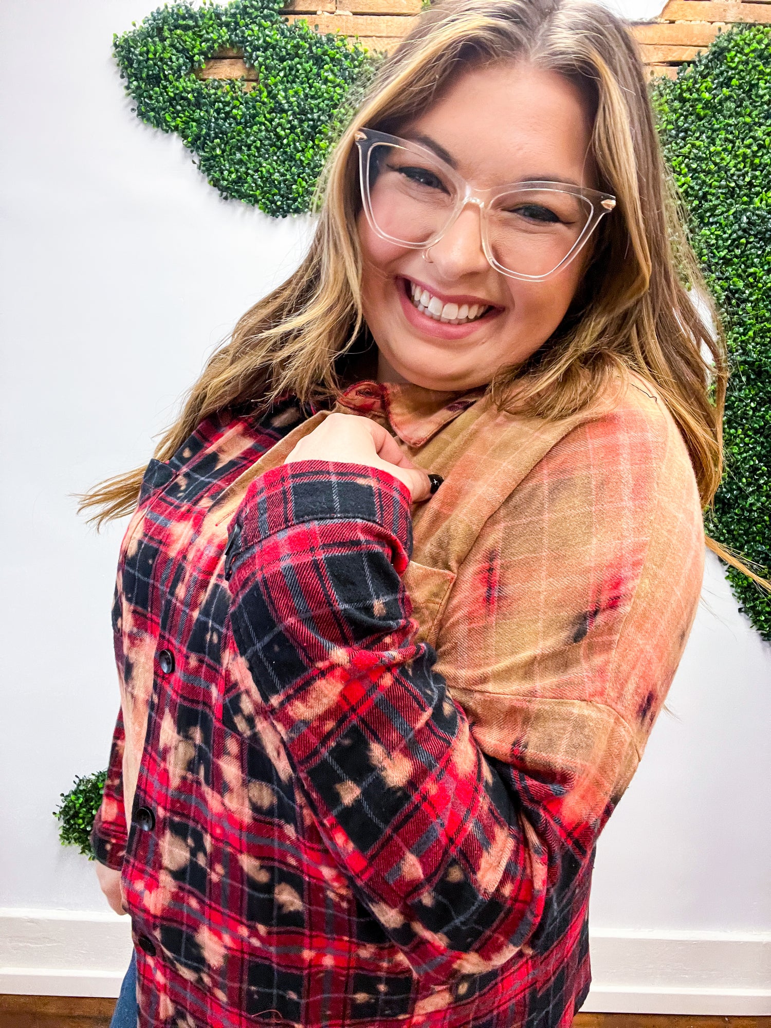 Good Luck Charm Distressed Flannel Button Up Top - Black/Red