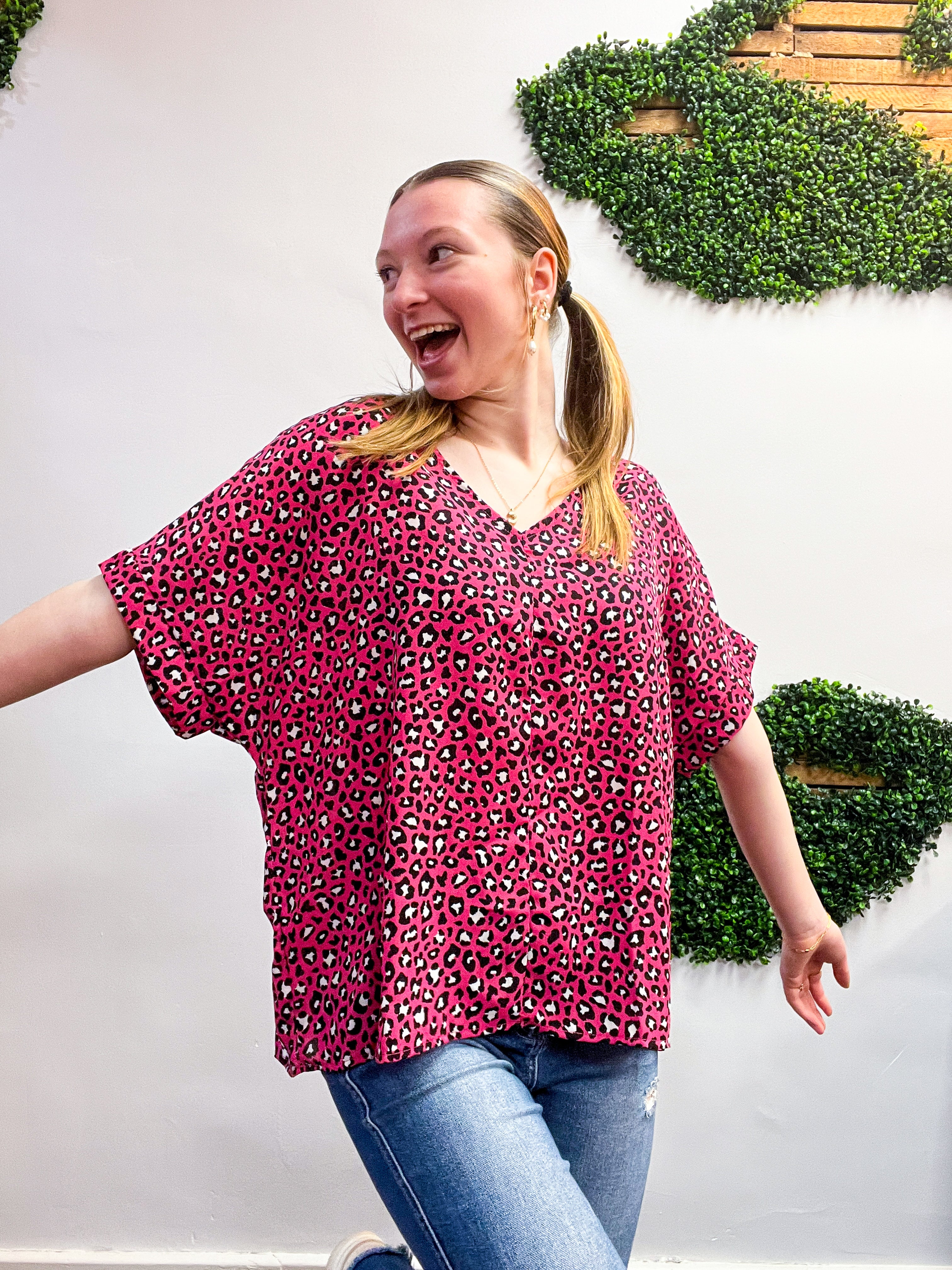 Wild Side Vibes Top in Fuchsia