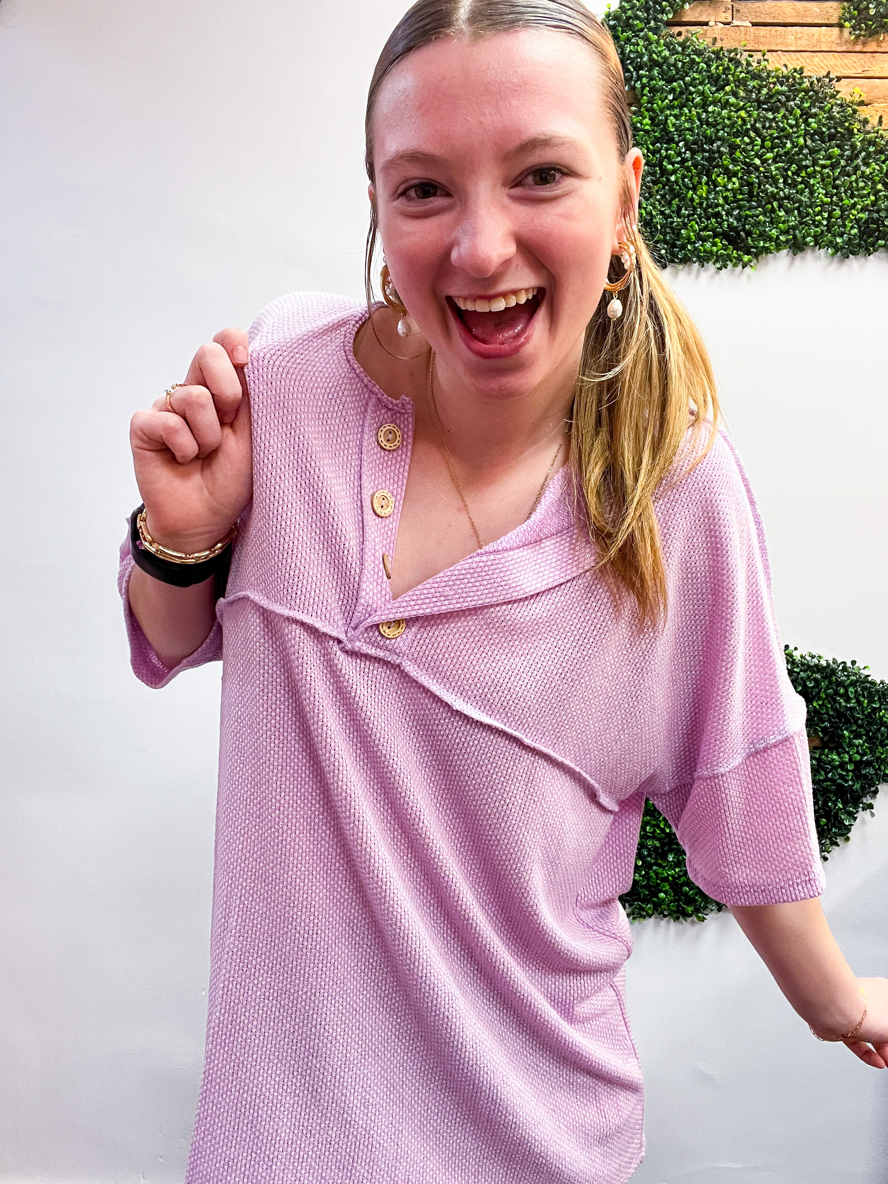 Sweet Texture Twist Top in Lavender