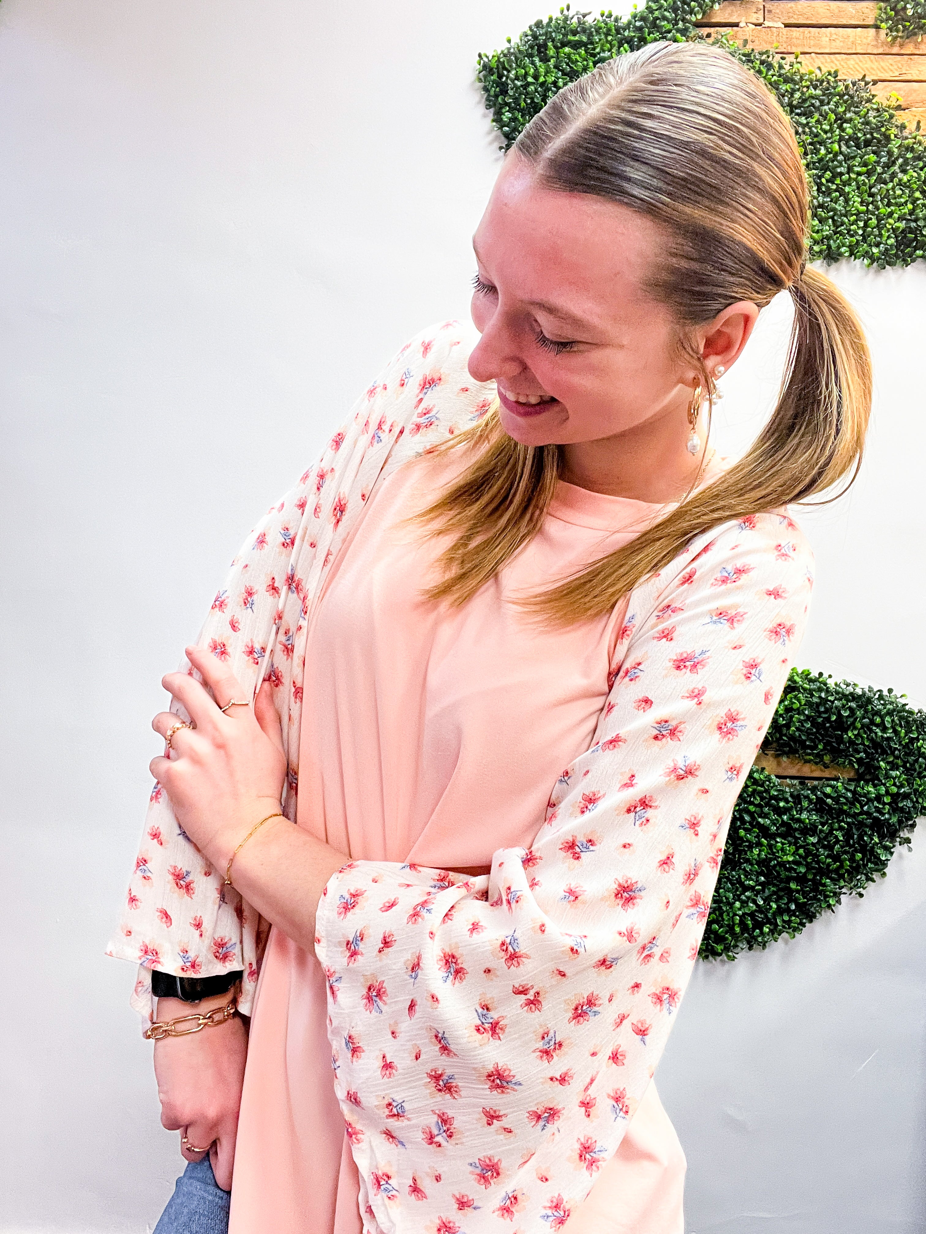 Daisy Dream Raglan Top in Pink