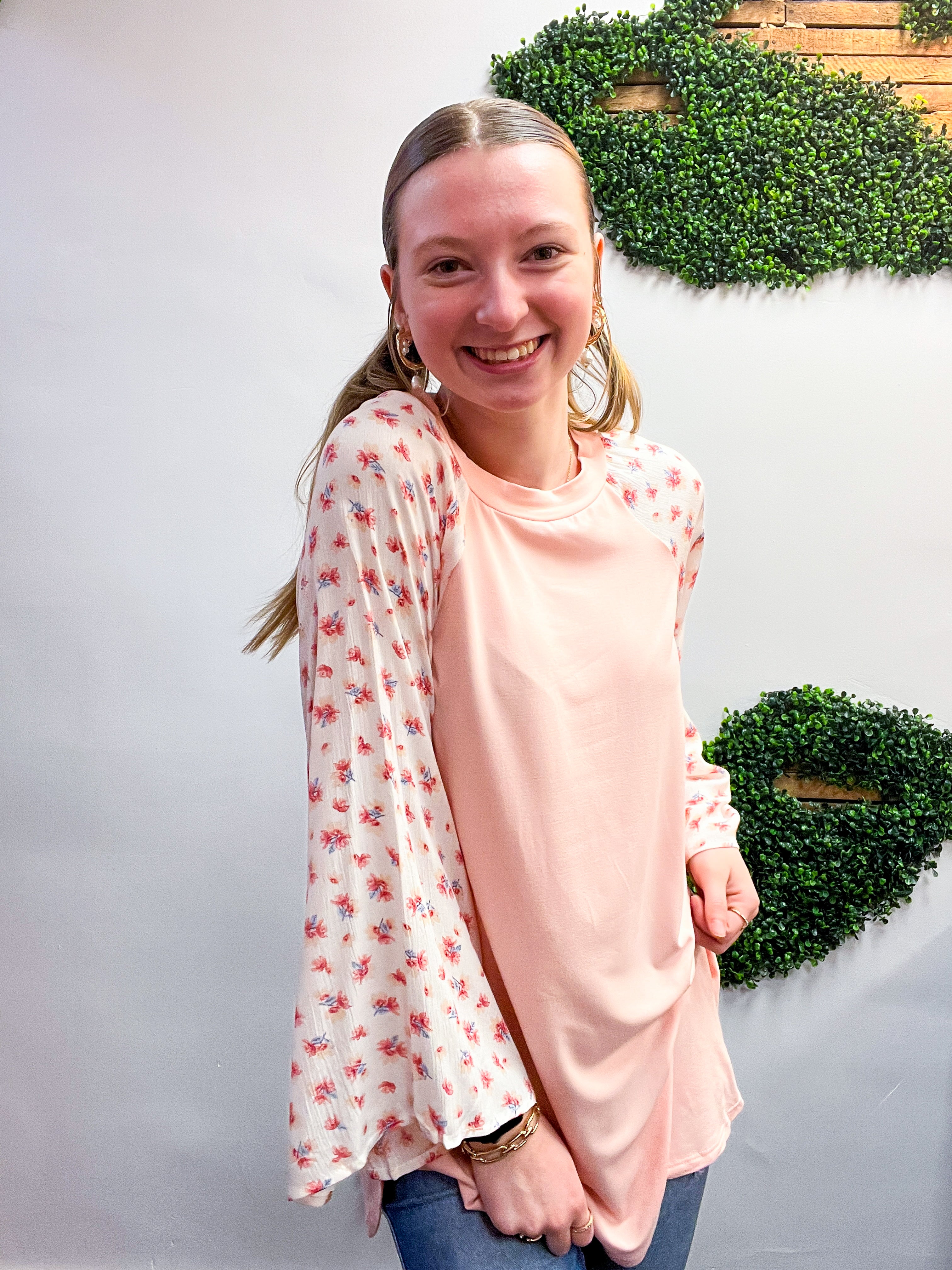Daisy Dream Raglan Top in Pink