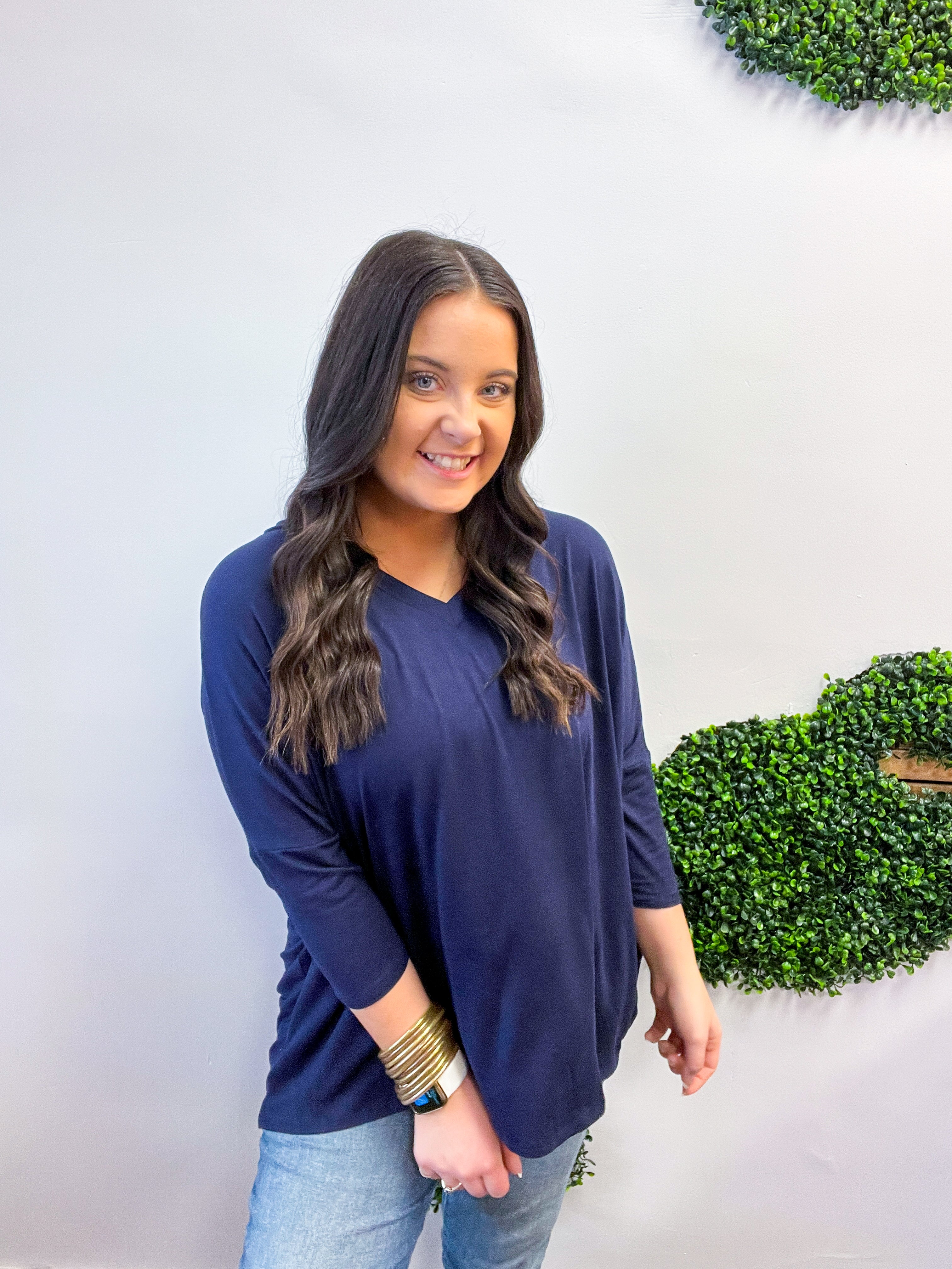 Butter Soft Free Flow 3/4 Sleeve Top in Navy