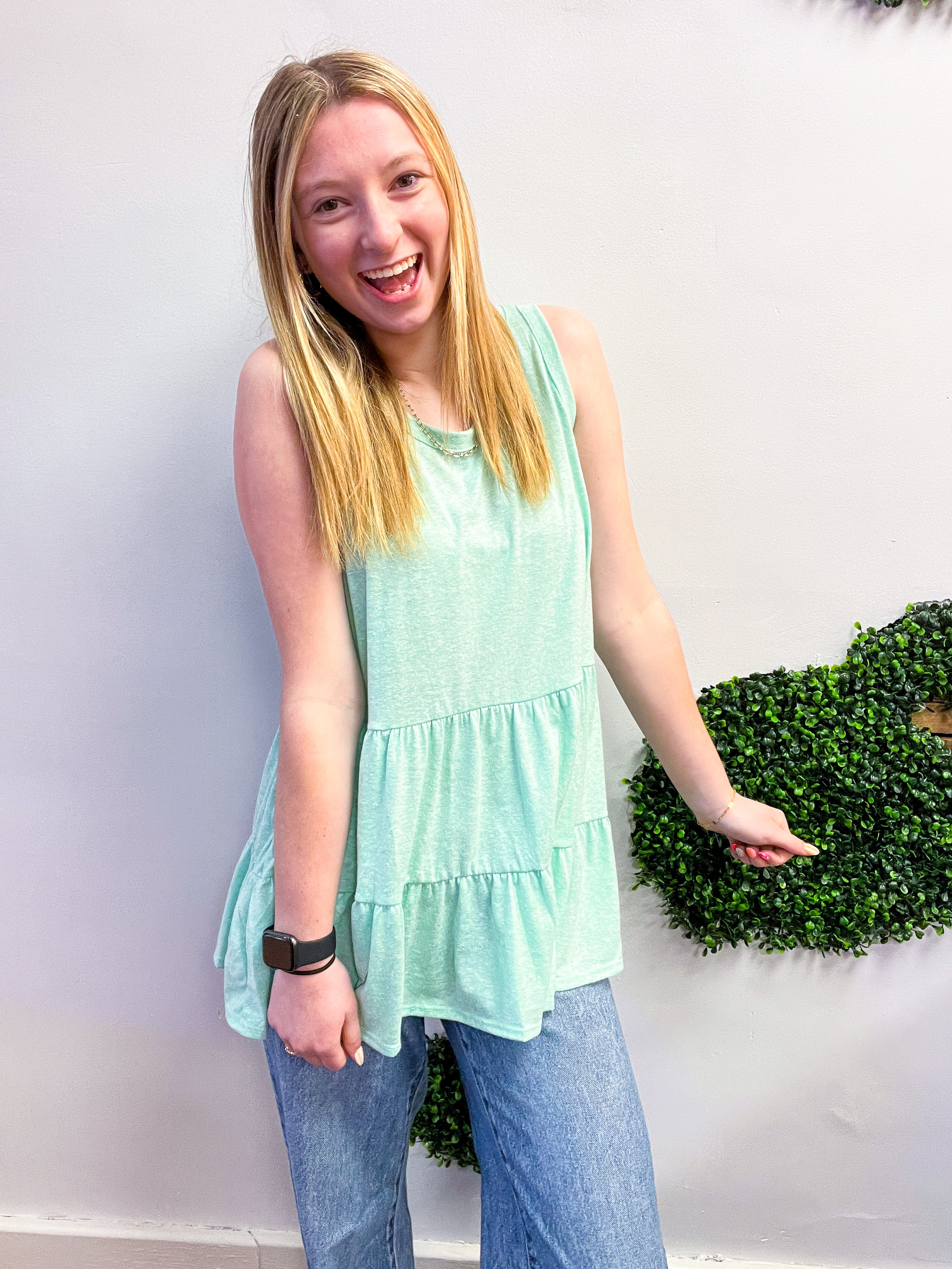 Tiered to Go Tank in Mint