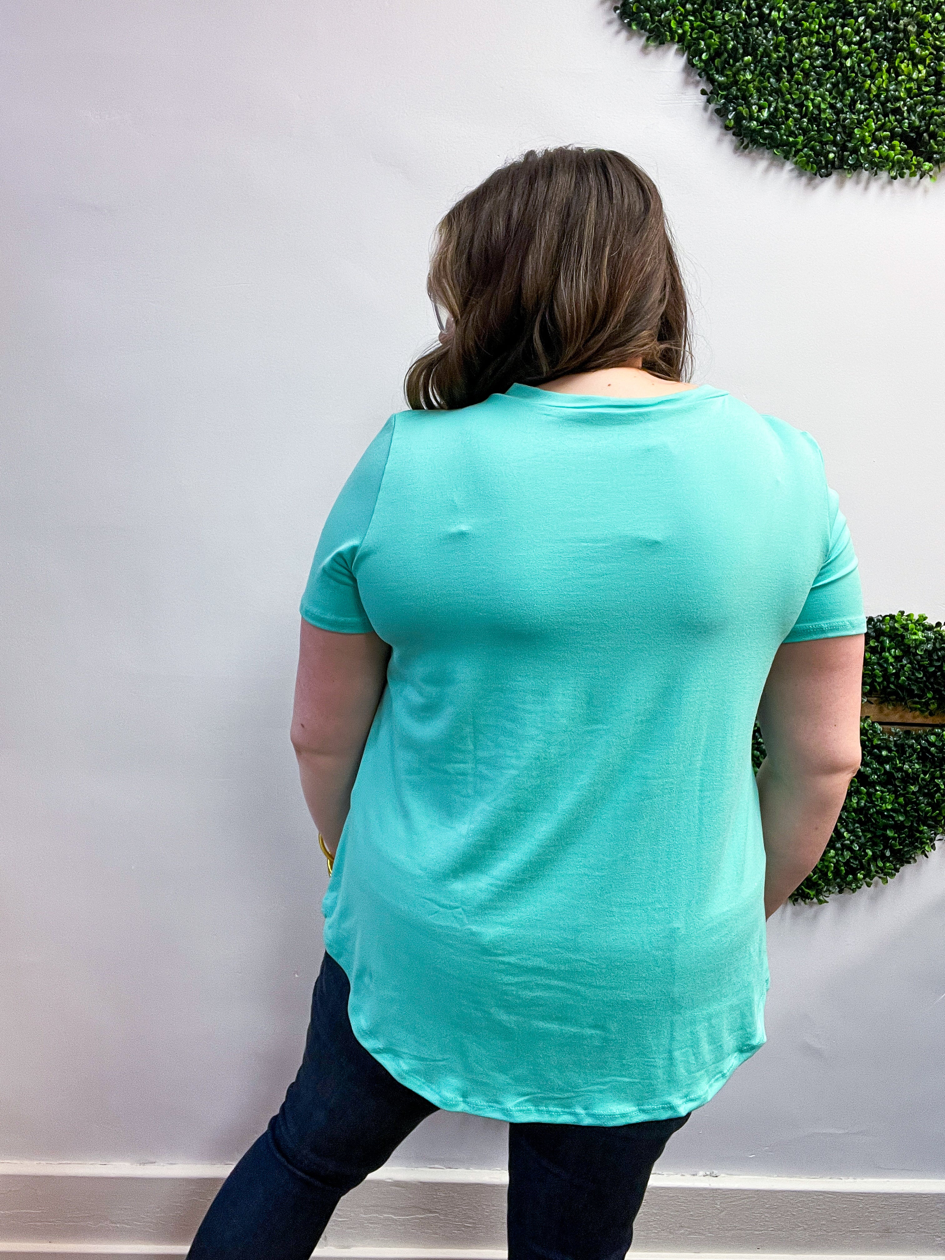 Butter Soft Breeze V Neck Top in Mint