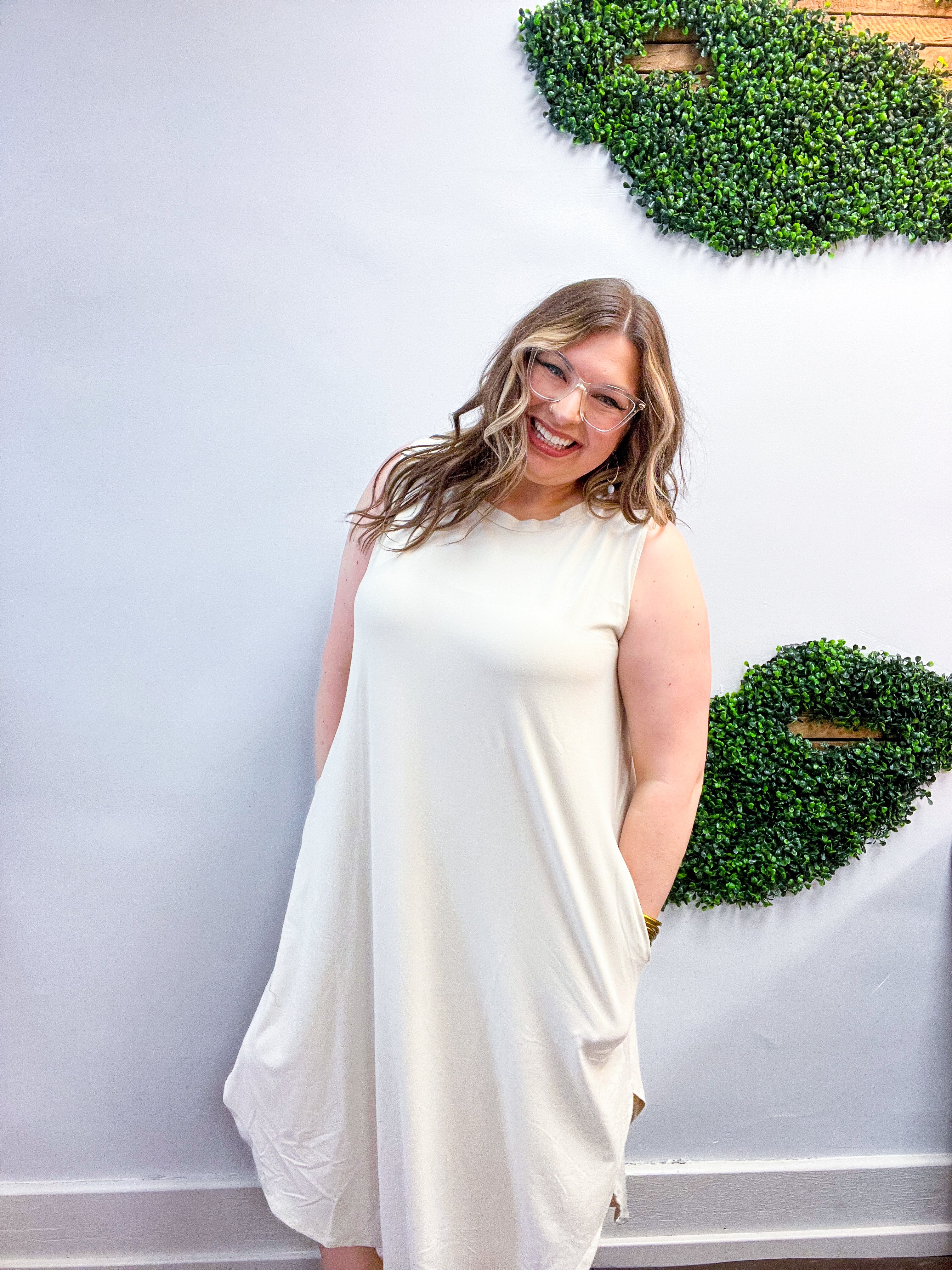 Everyday Easy Midi Dress in Sand Beige