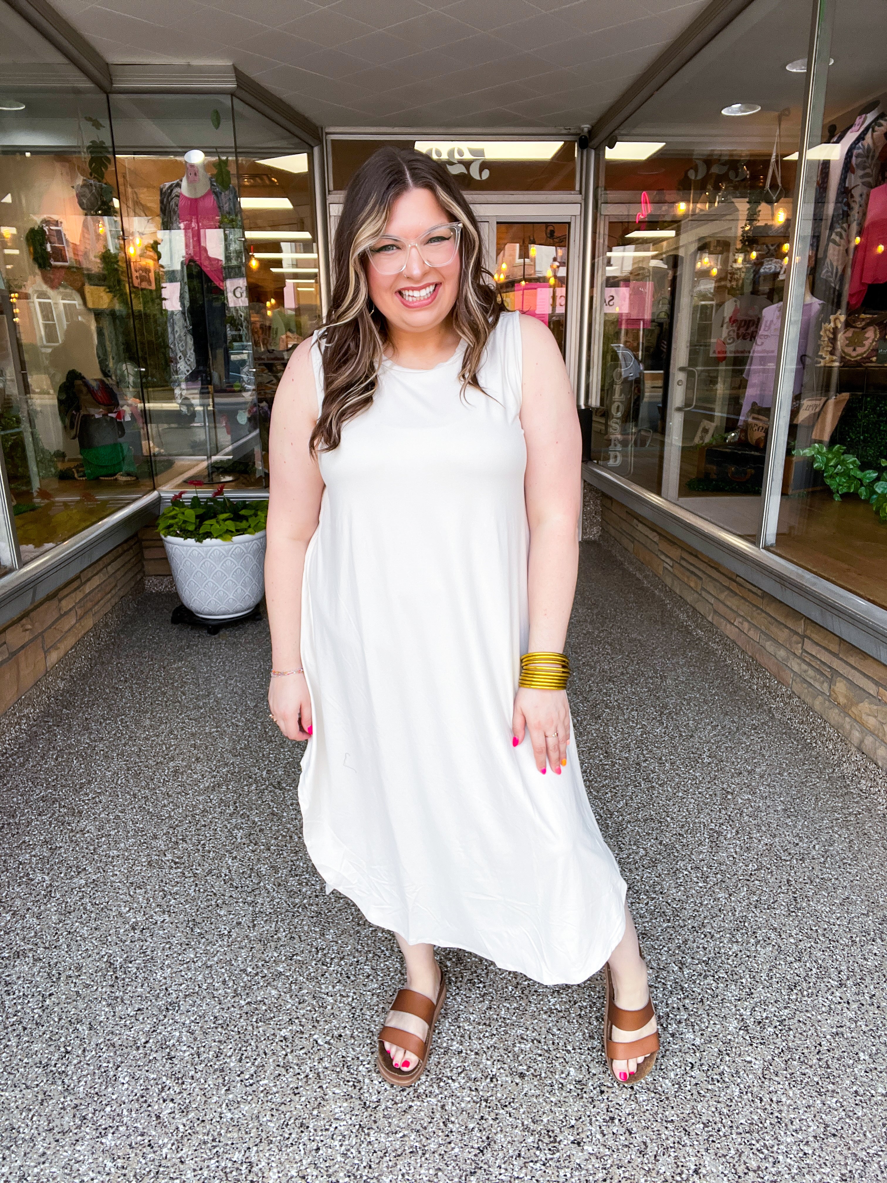 Everyday Easy Midi Dress in Sand Beige