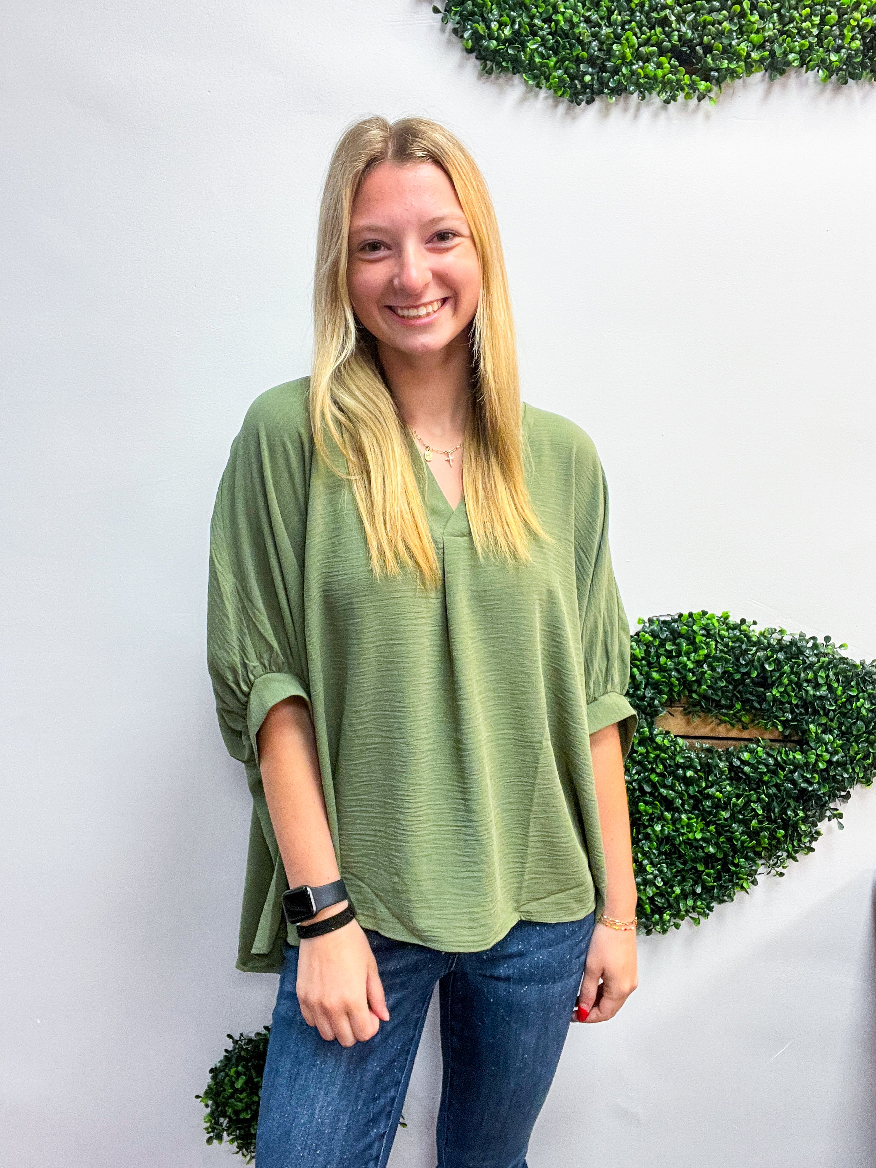 Off the Cuff Air Flow Half Sleeve Top - Olive