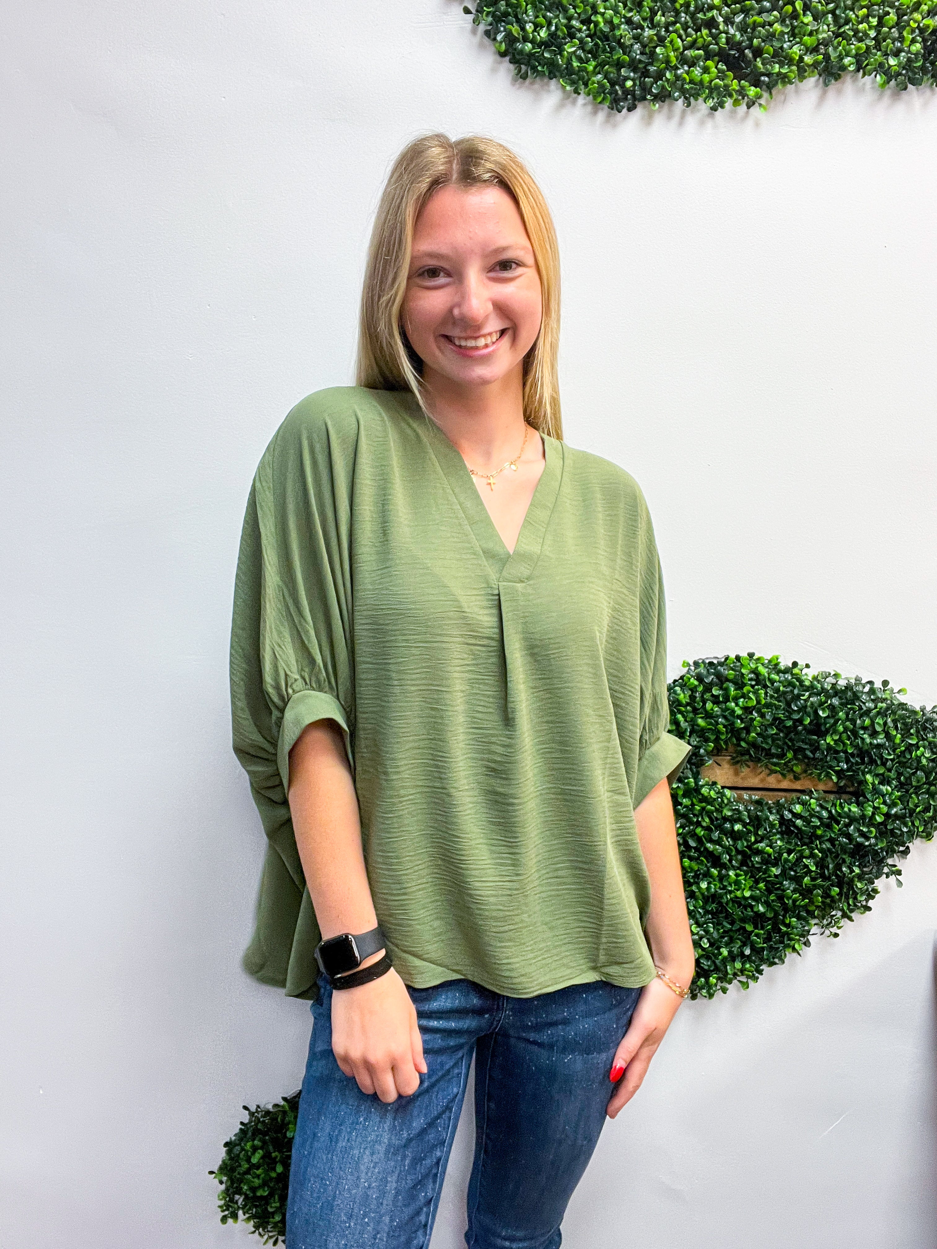 Off the Cuff Air Flow Half Sleeve Top - Olive