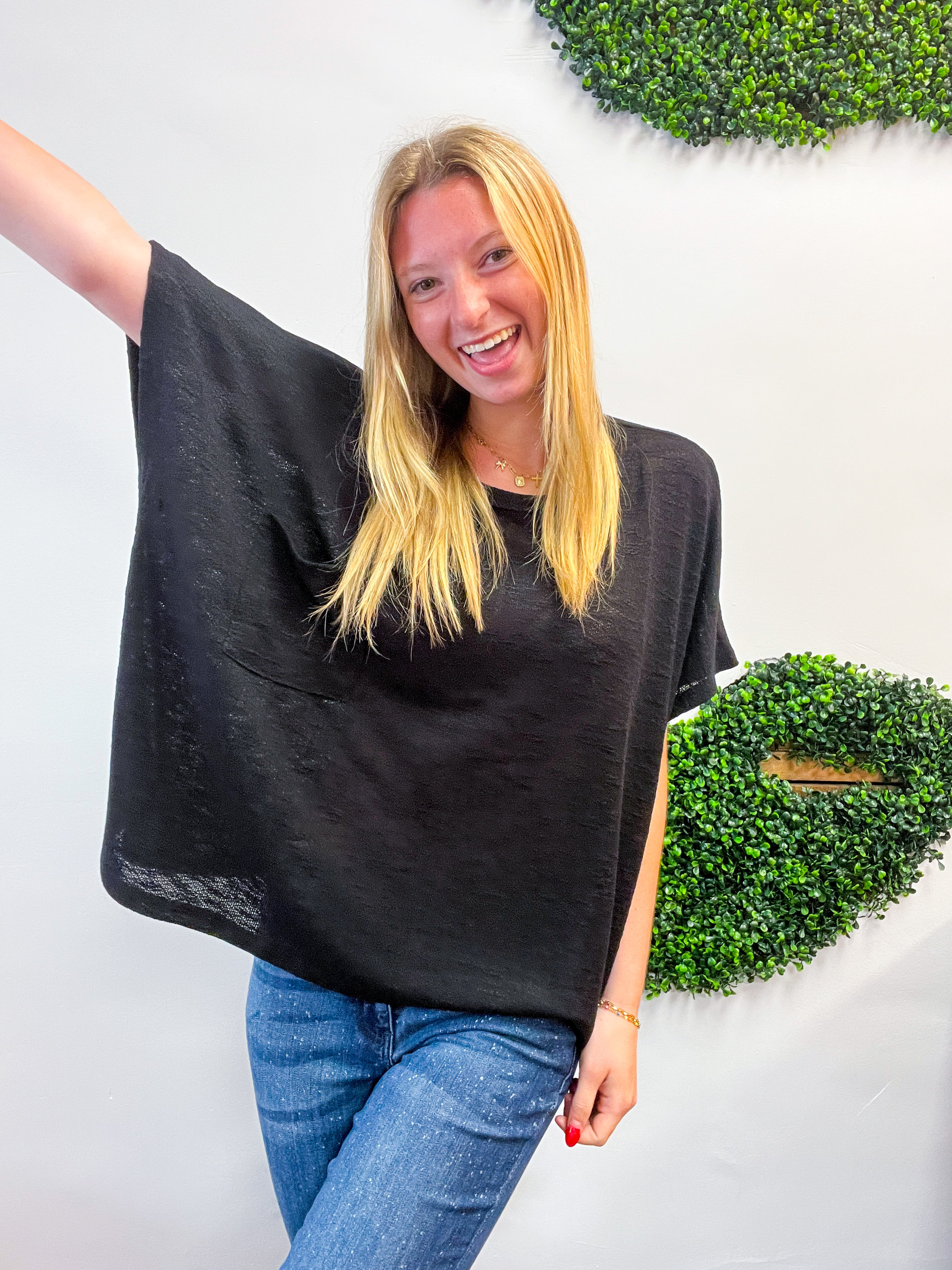 The Slouch Side Pocket Hacci Top - Black