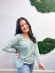 Spotted & Knotted Top in Mint