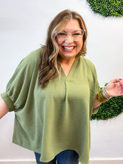 Off the Cuff Air Flow Half Sleeve Top - Olive