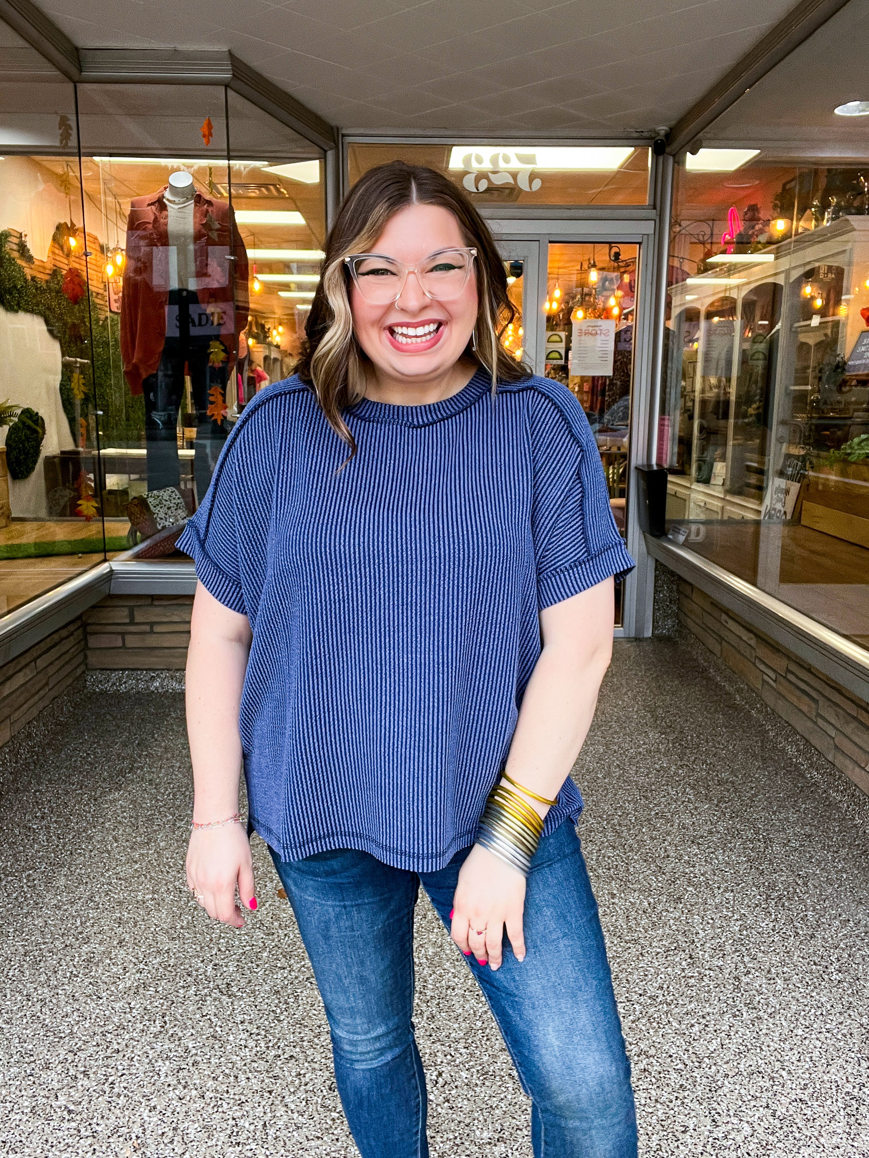 The Textured Take Raised Rib Short Sleeve Top in Navy