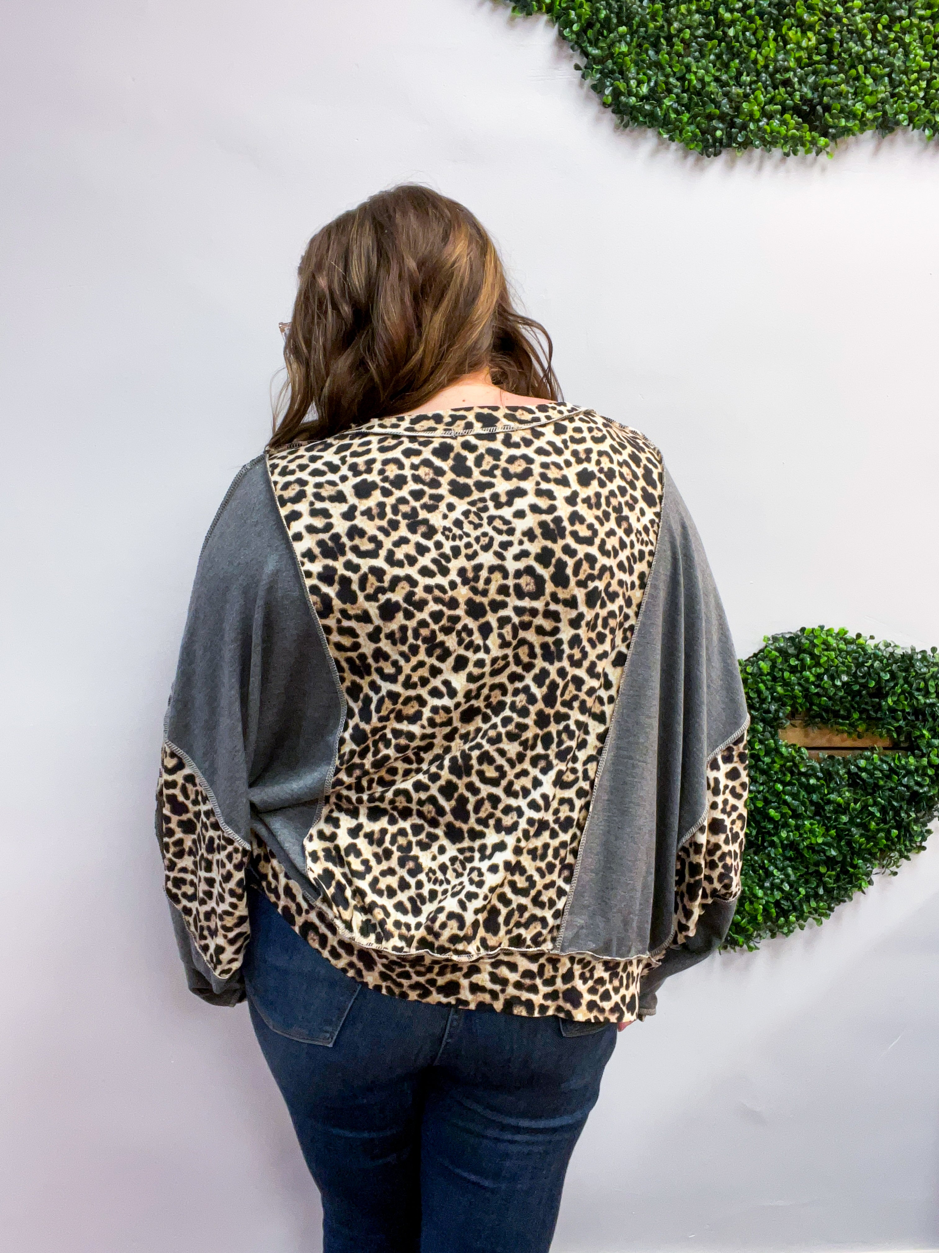 Fallin’ for Spots Pullover in Charcoal