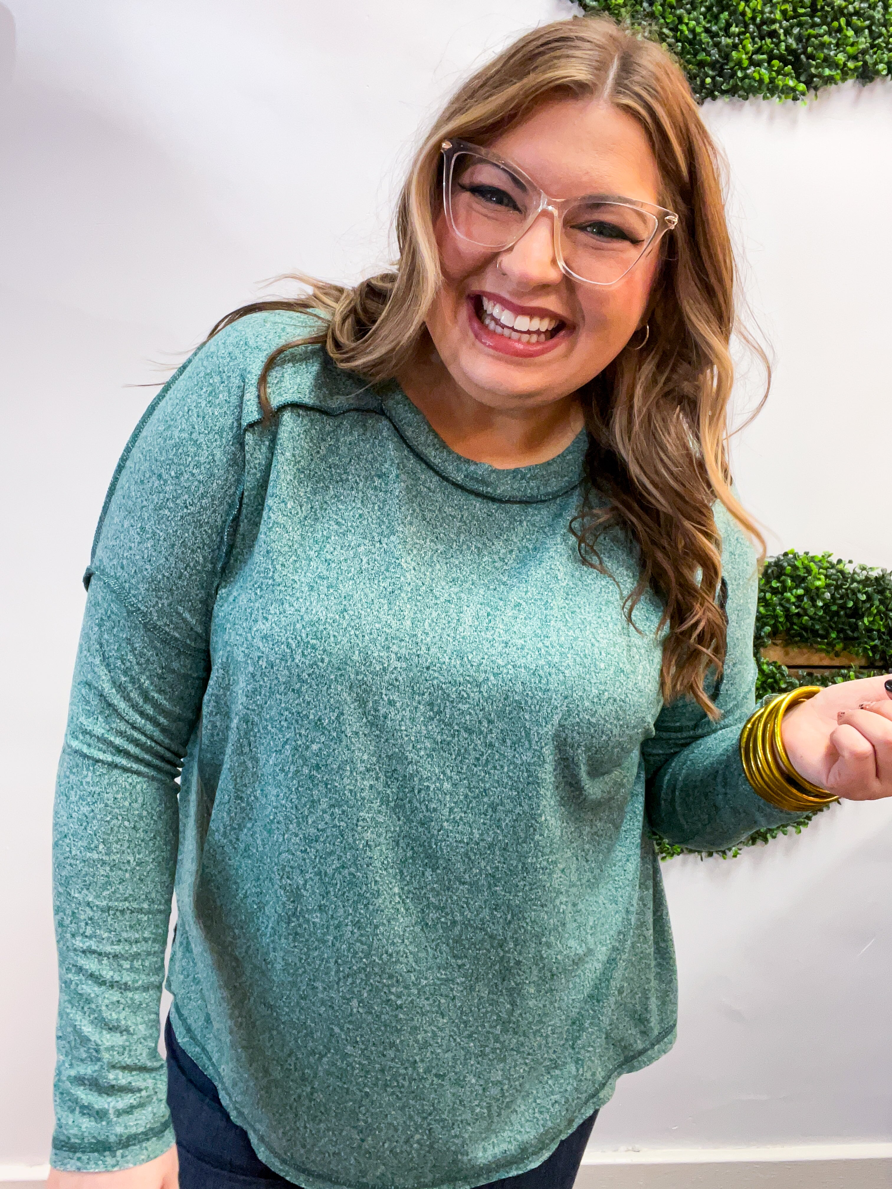 Seams Just Right Long Sleeve Top in Hunter Green