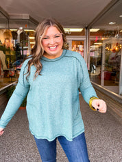 Seams Just Right Long Sleeve Top in Hunter Green