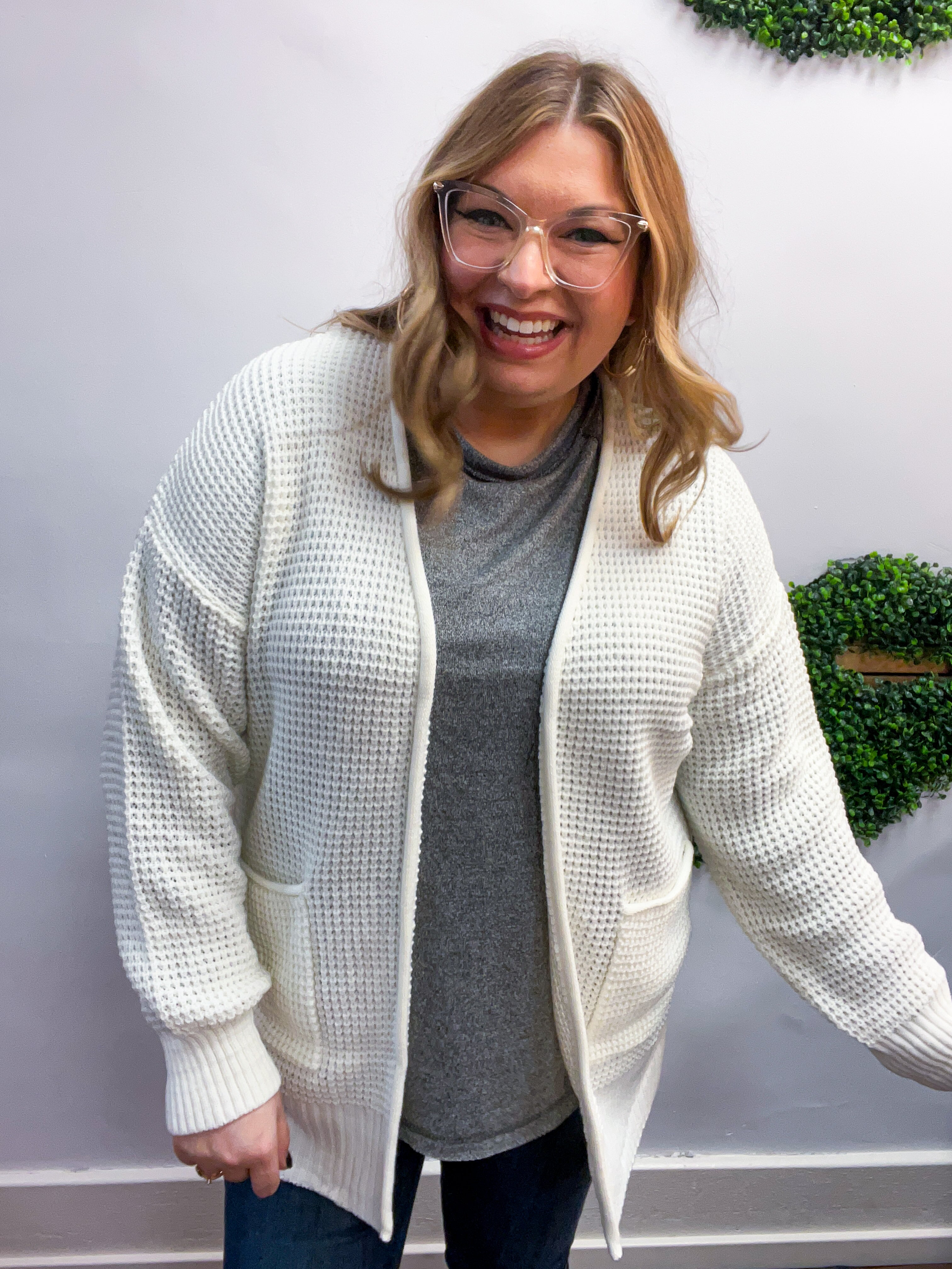 Cozy Corners Cardigan in Ivory