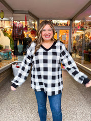 Country Classic V-Neck Top in White