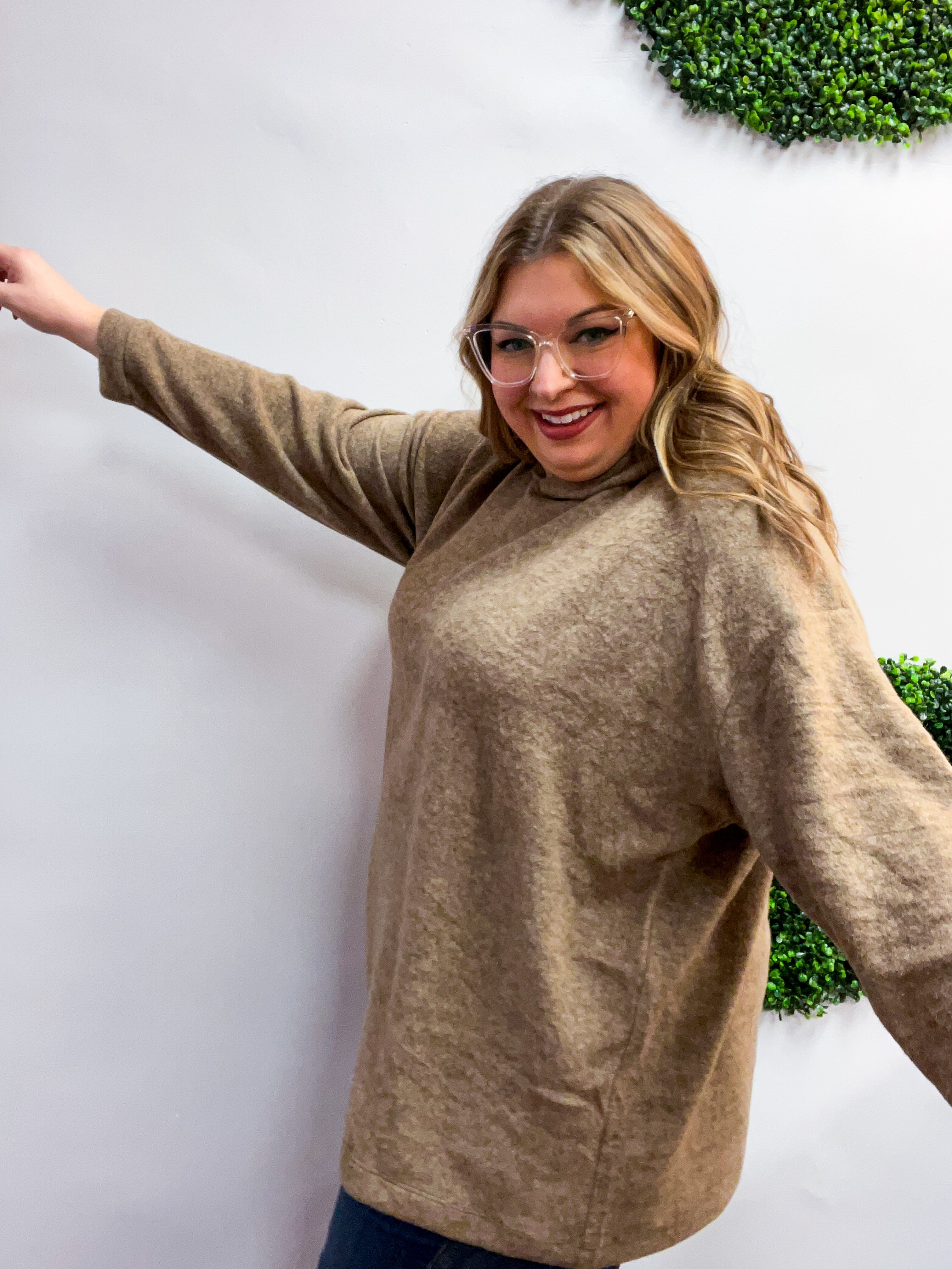 Snuggle Season Sweater Hoodie in Mocha *FINAL SALE*