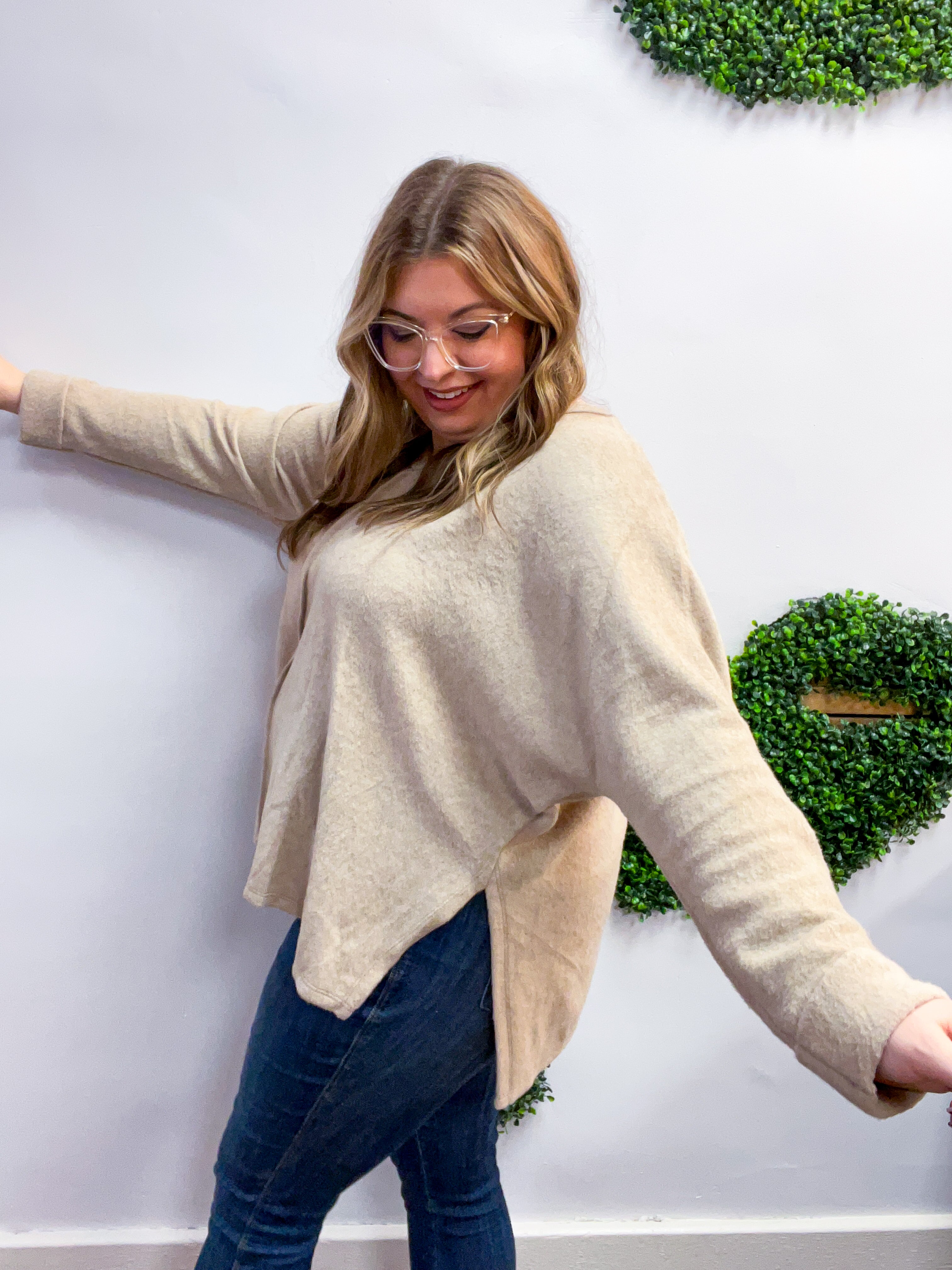 Creamy Comfort V-Neck Sweater in Ash Mocha