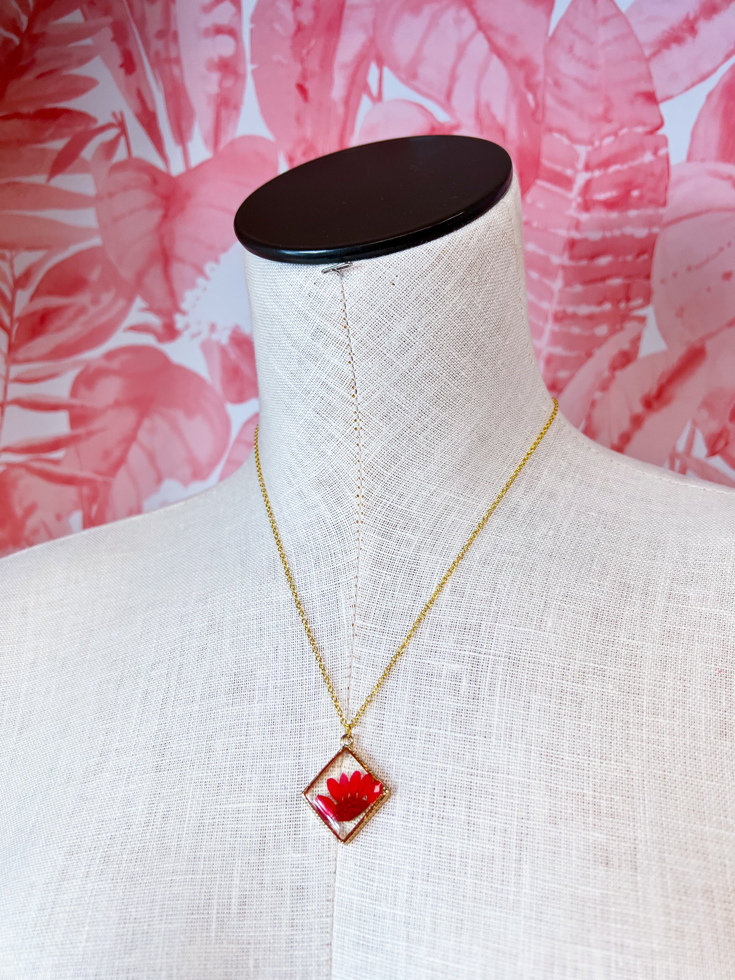 Beverly Jane |  Petal Pop Squares Necklace – Scarlet Bloom
