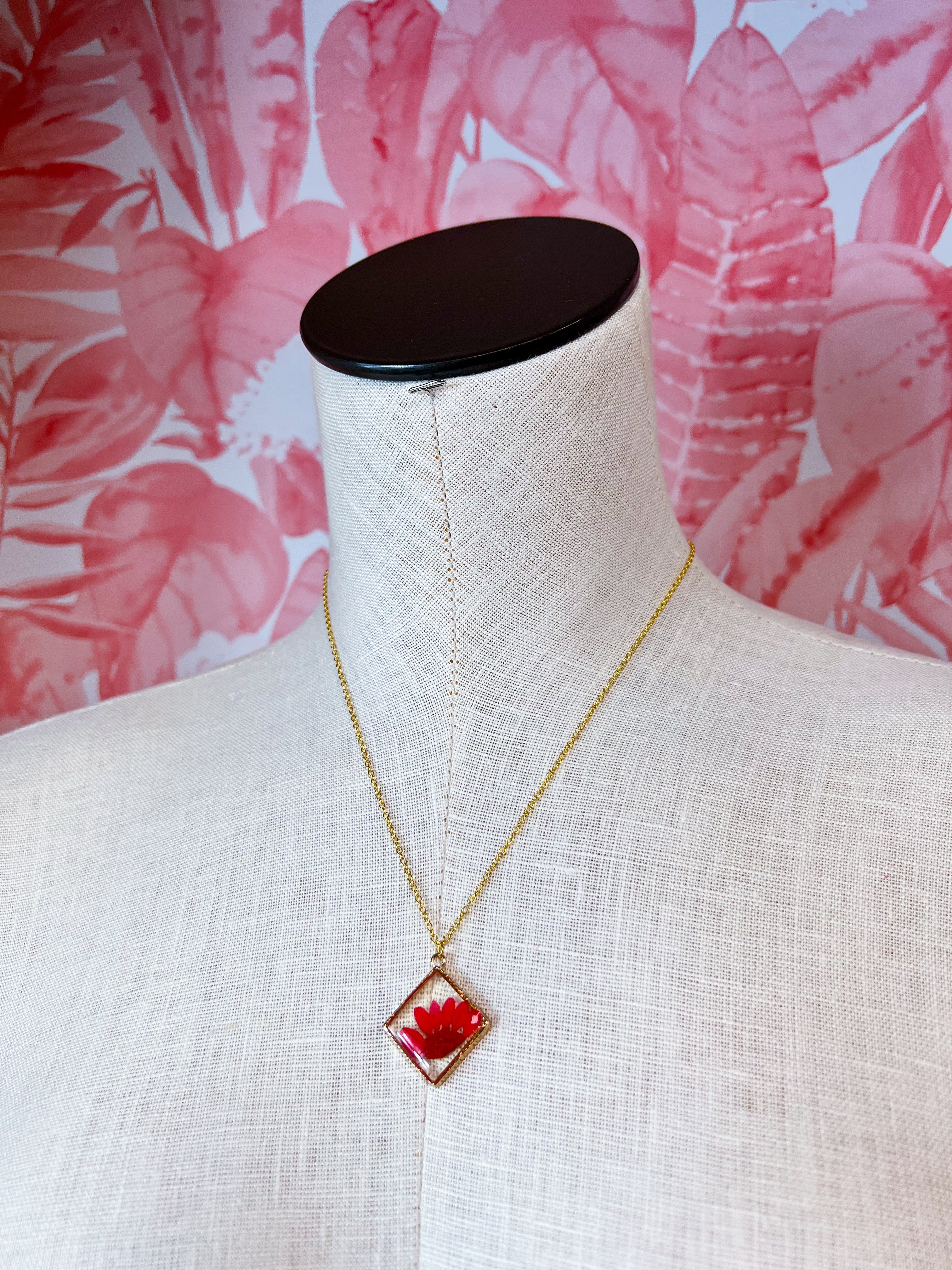 Beverly Jane |  Petal Pop Squares Necklace – Scarlet Bloom