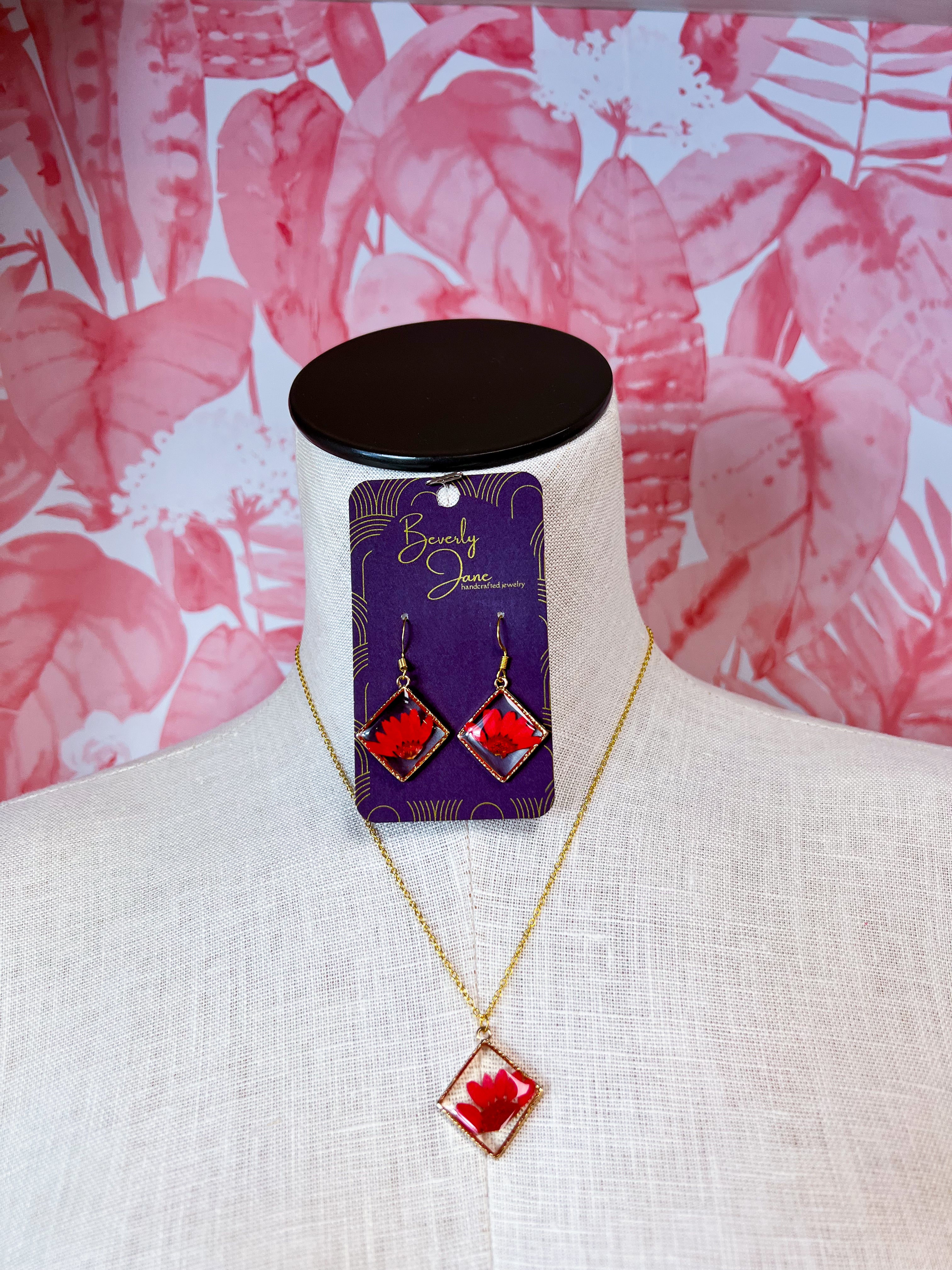 Beverly Jane | Petal Pop Squares Earrings – Scarlet Bloom