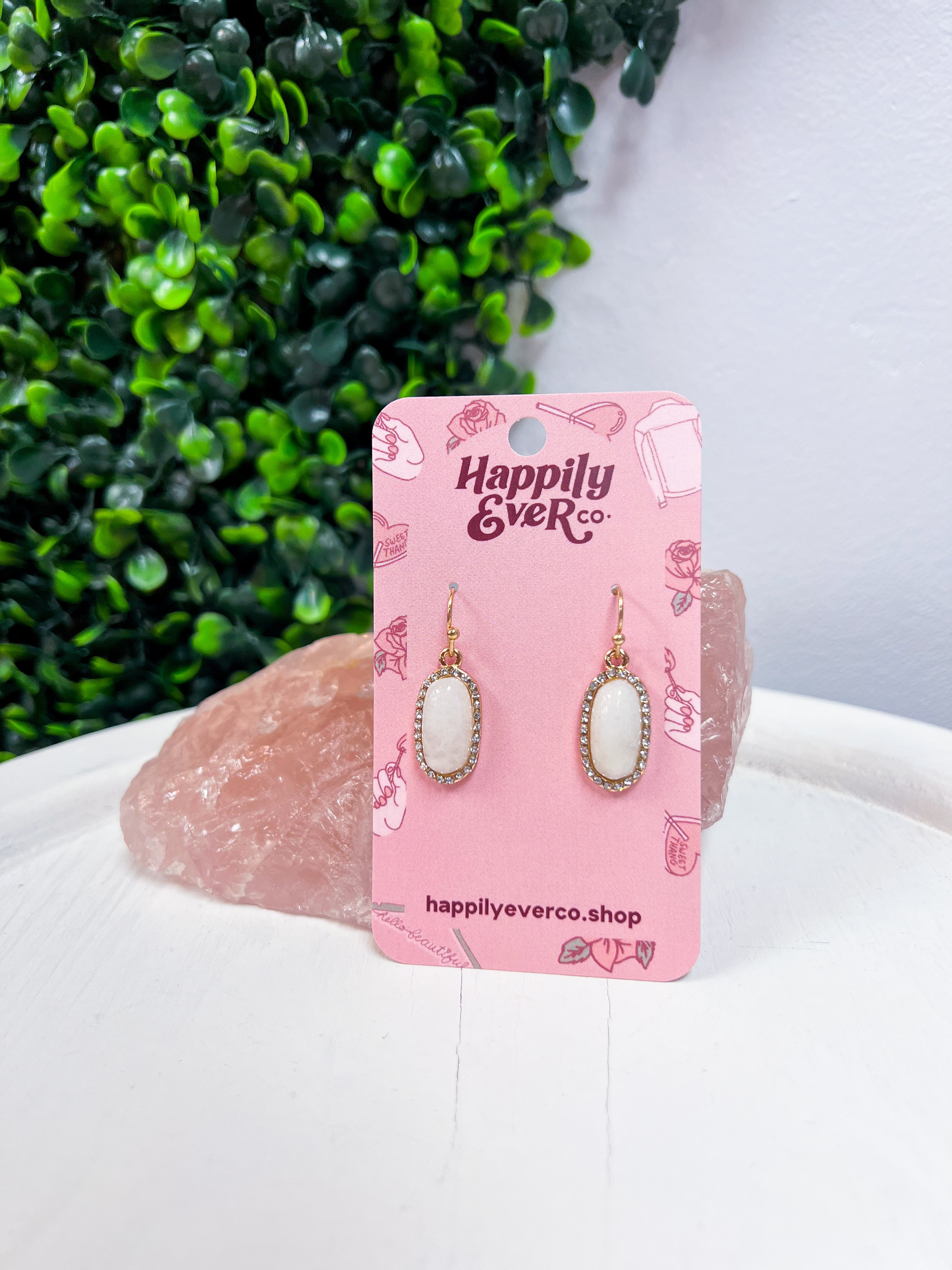 Sparkling Oasis Earrings in Smoky White