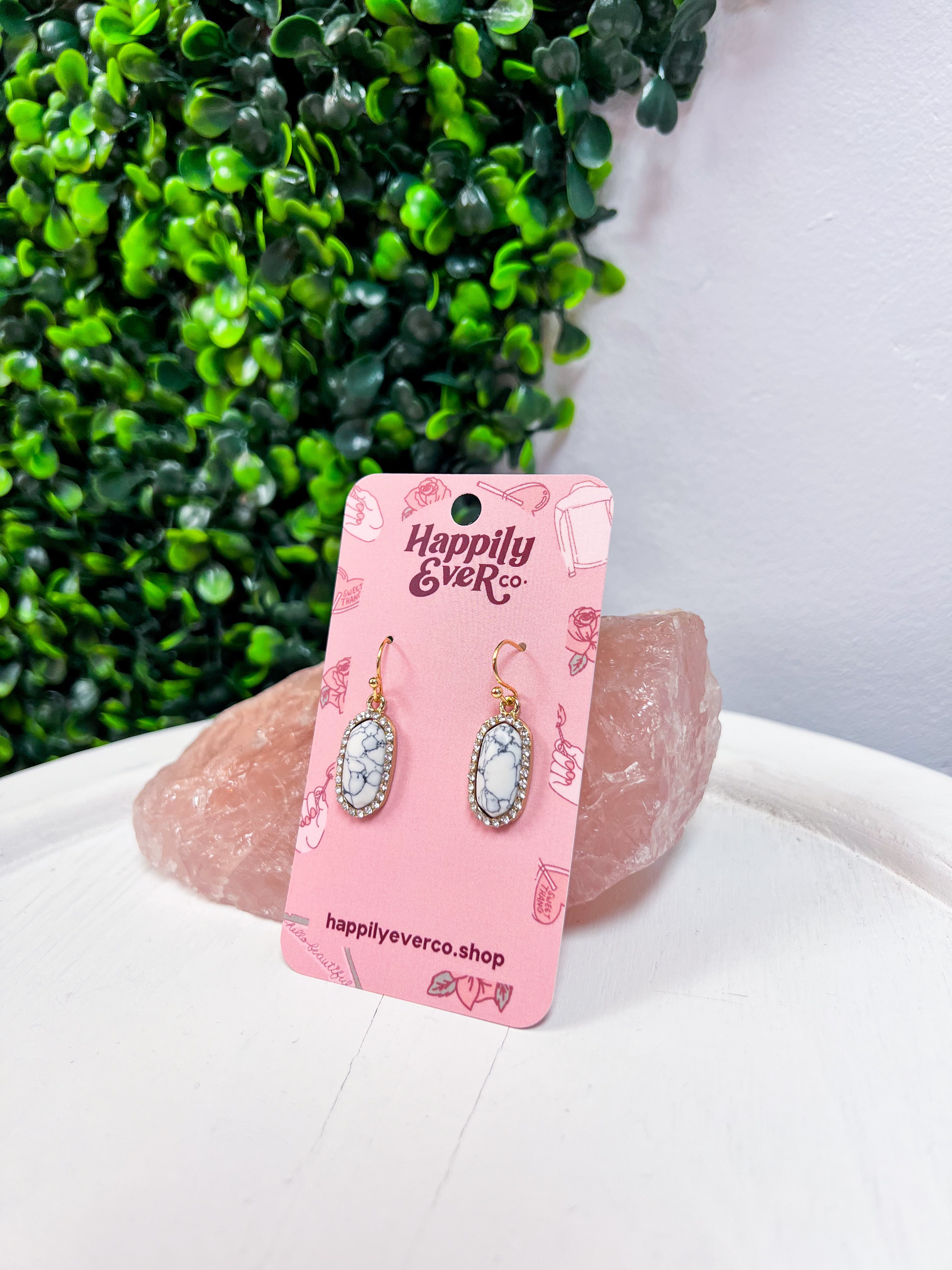 Sparkling Oasis Earrings in Howlite