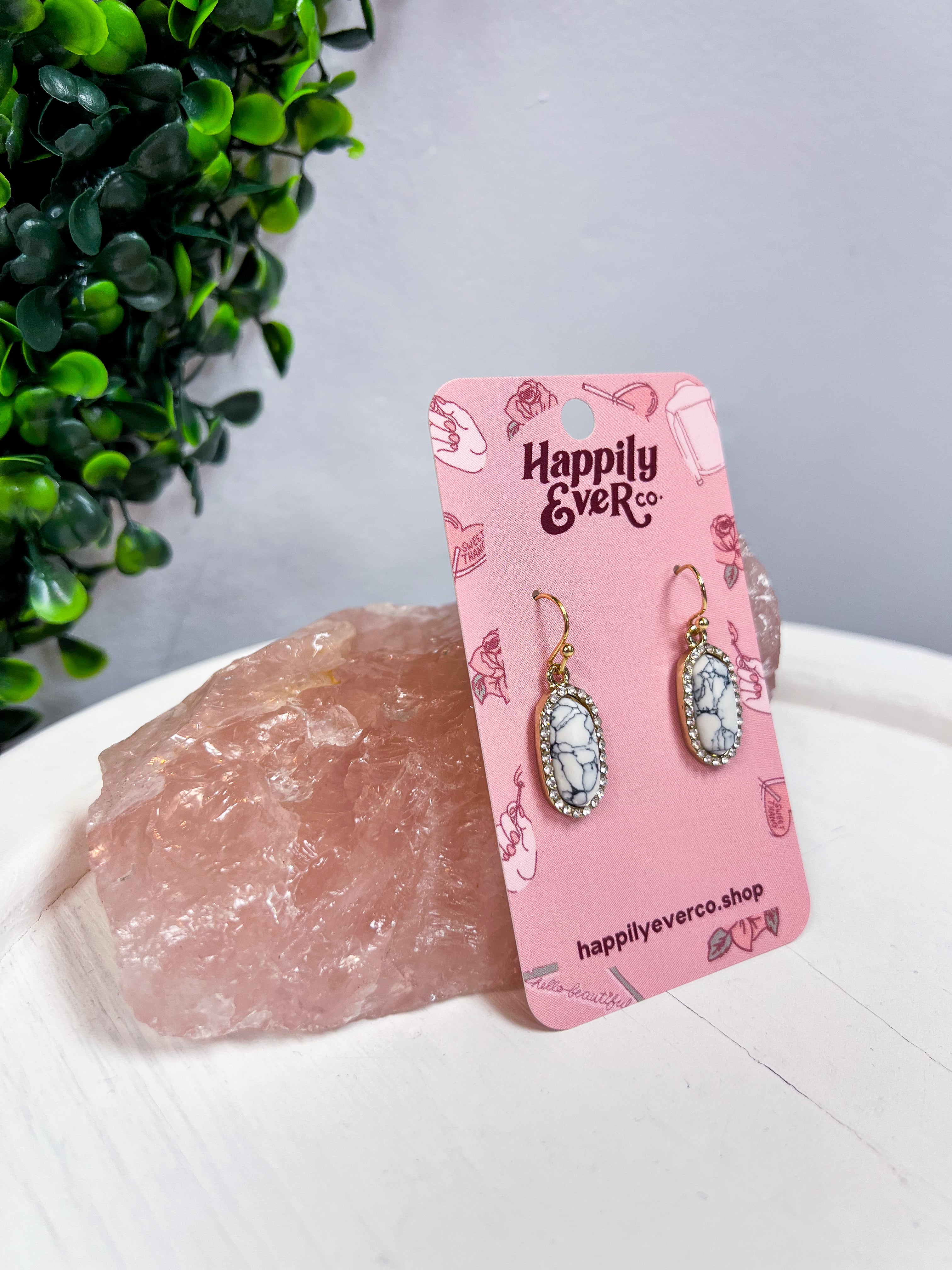 Sparkling Oasis Earrings in Howlite