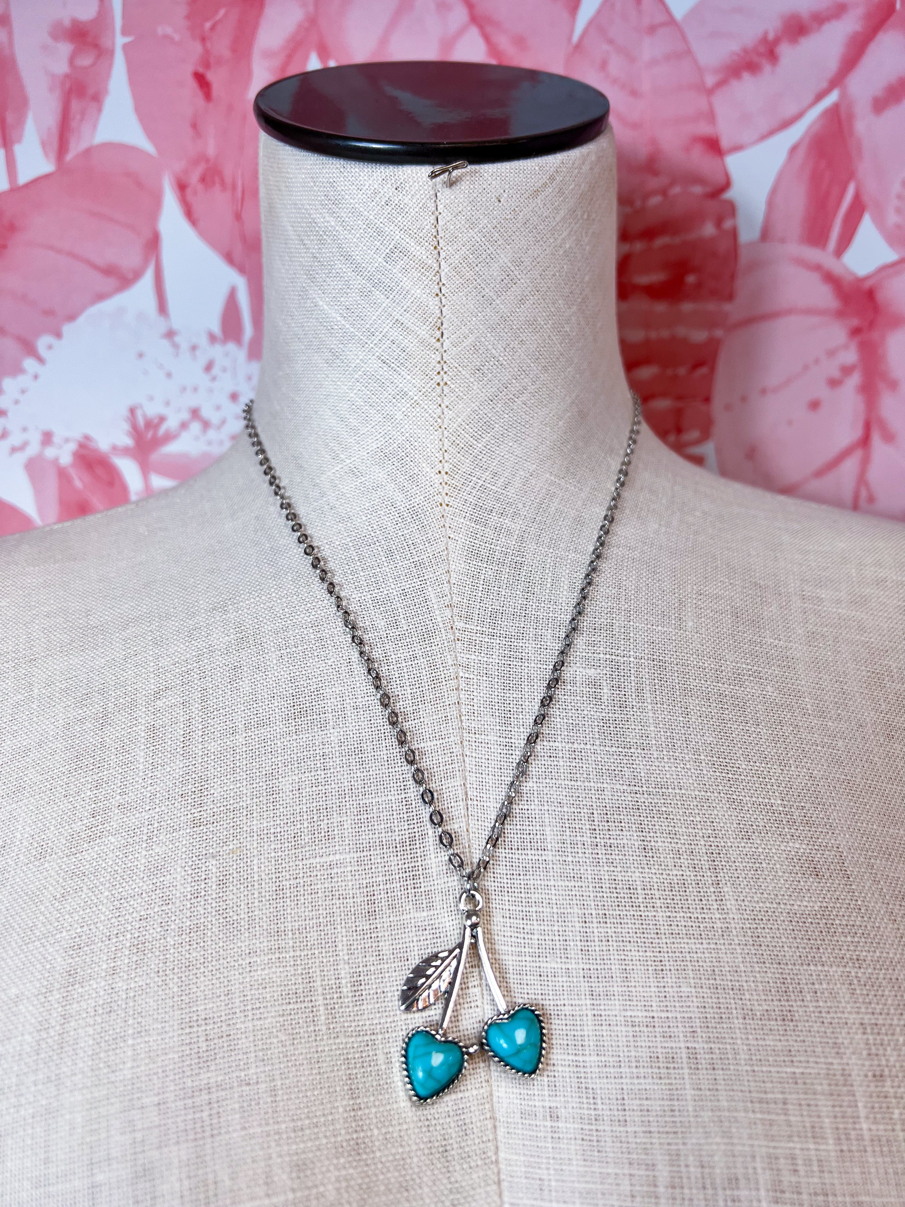 Myra | Dangling Hearts Necklace
