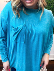 Washed Weekend Dolman Pocket Top in Light Teal