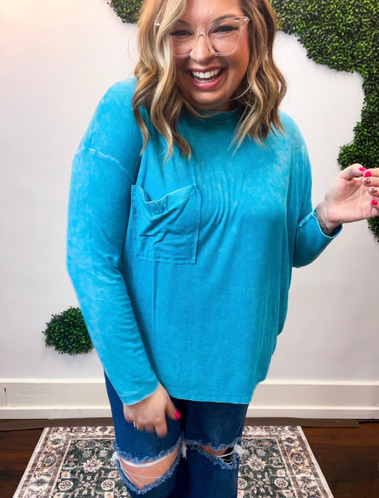 Washed Weekend Dolman Pocket Top in Light Teal