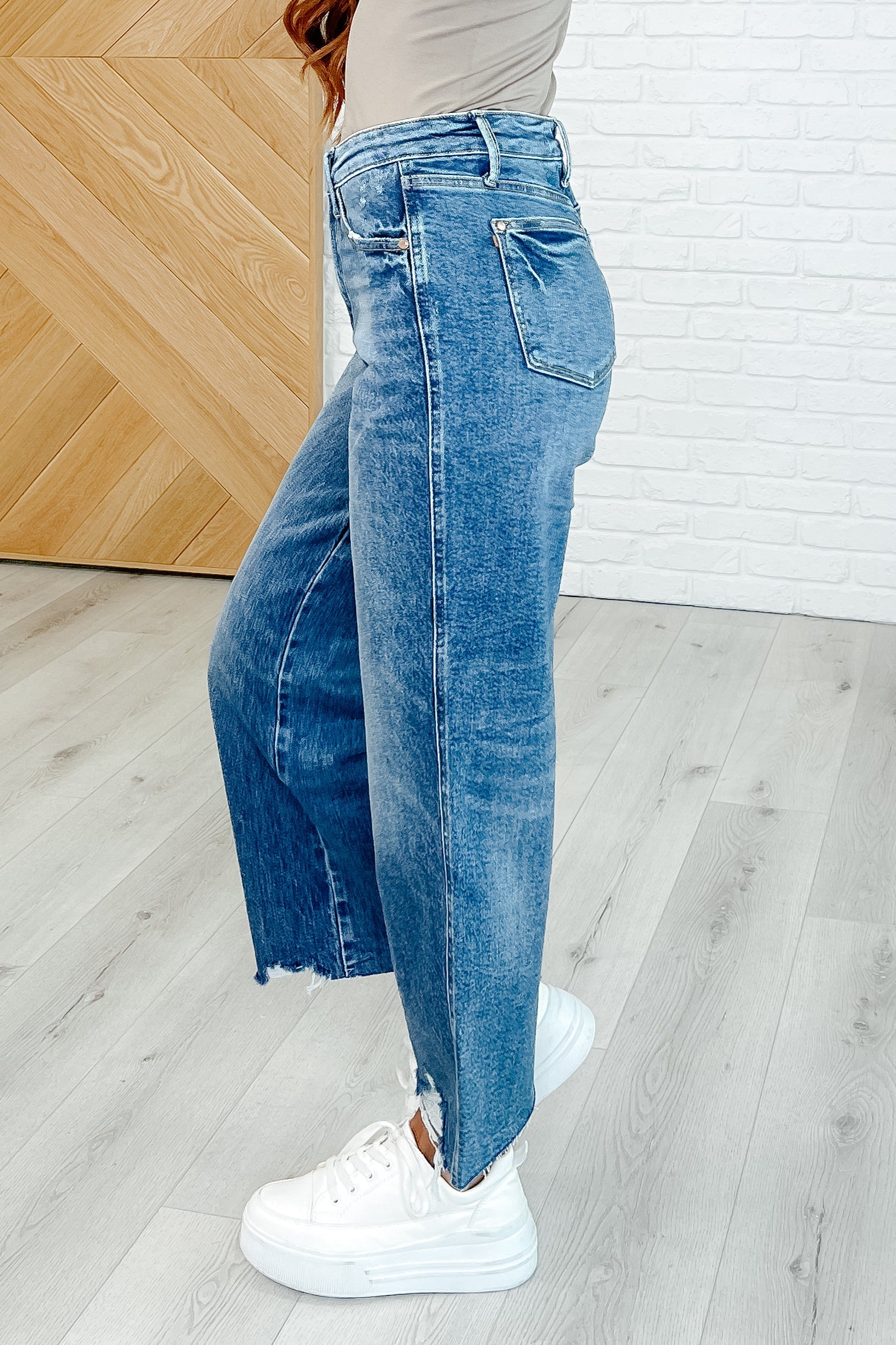 High Rise Rigid Magic Wide Leg Crop Judy Blue Jeans