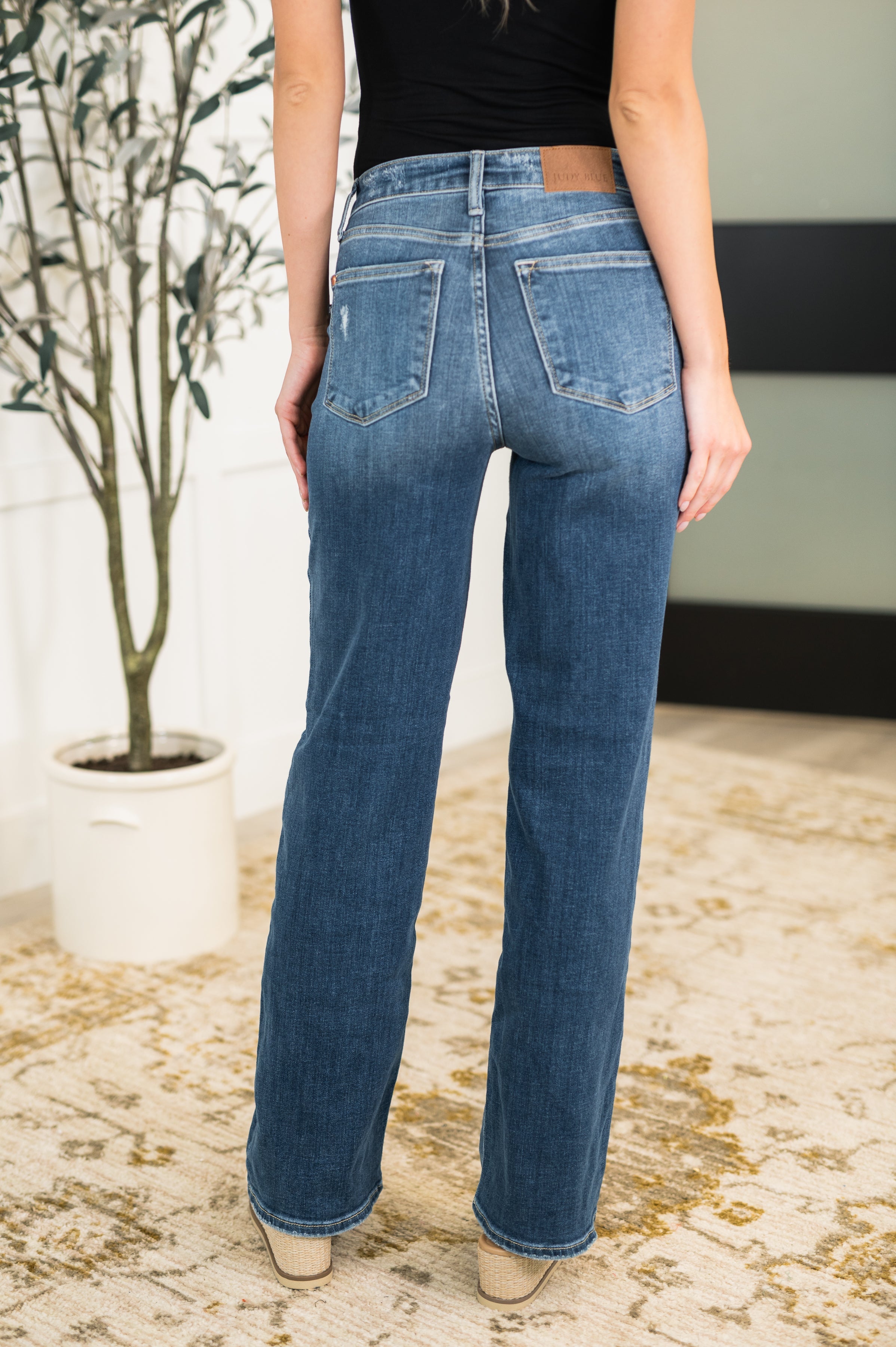 High Rise 90's Straight Leg Judy Blue Jeans