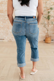 Mid Rise Cuffed Skinny Capri Judy Blue Jeans